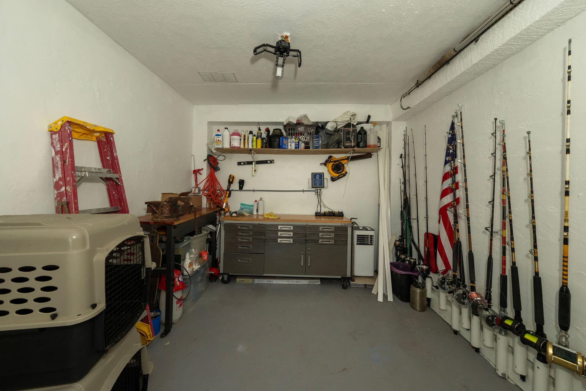 27 Avenue D photo 18