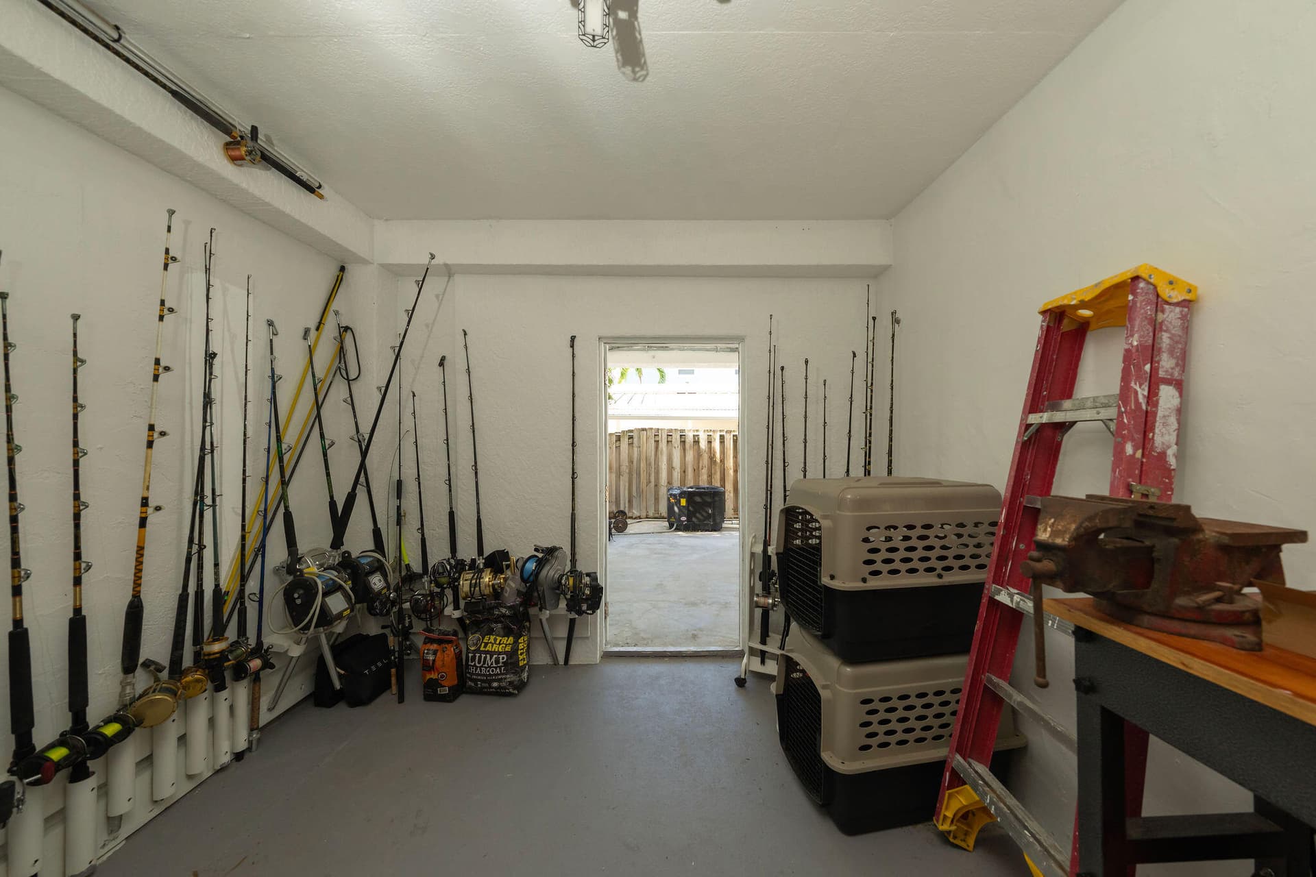 27 Avenue D photo 17