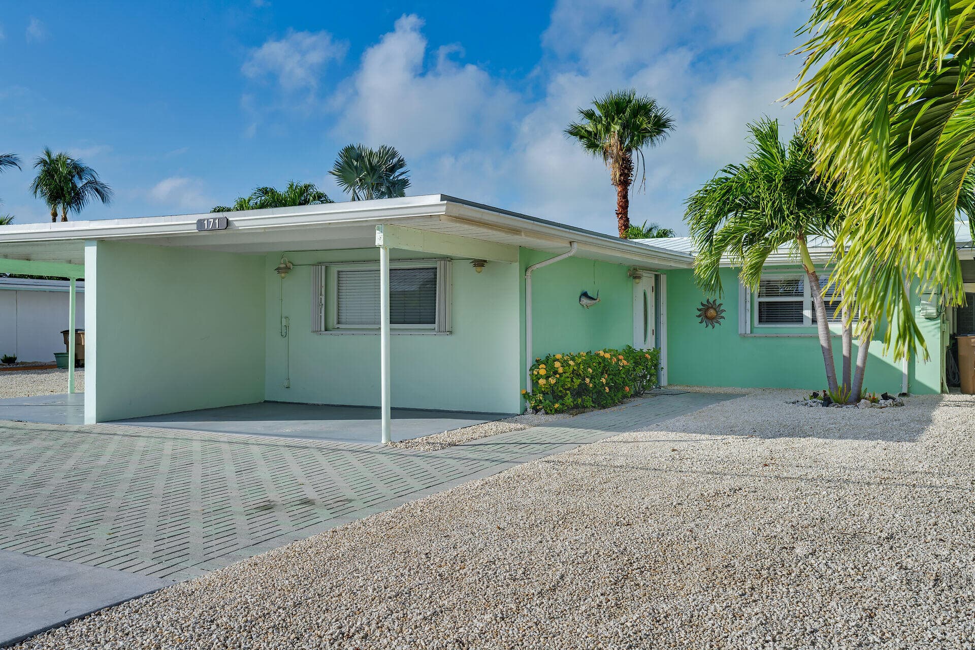 171 10Th Street photo 7