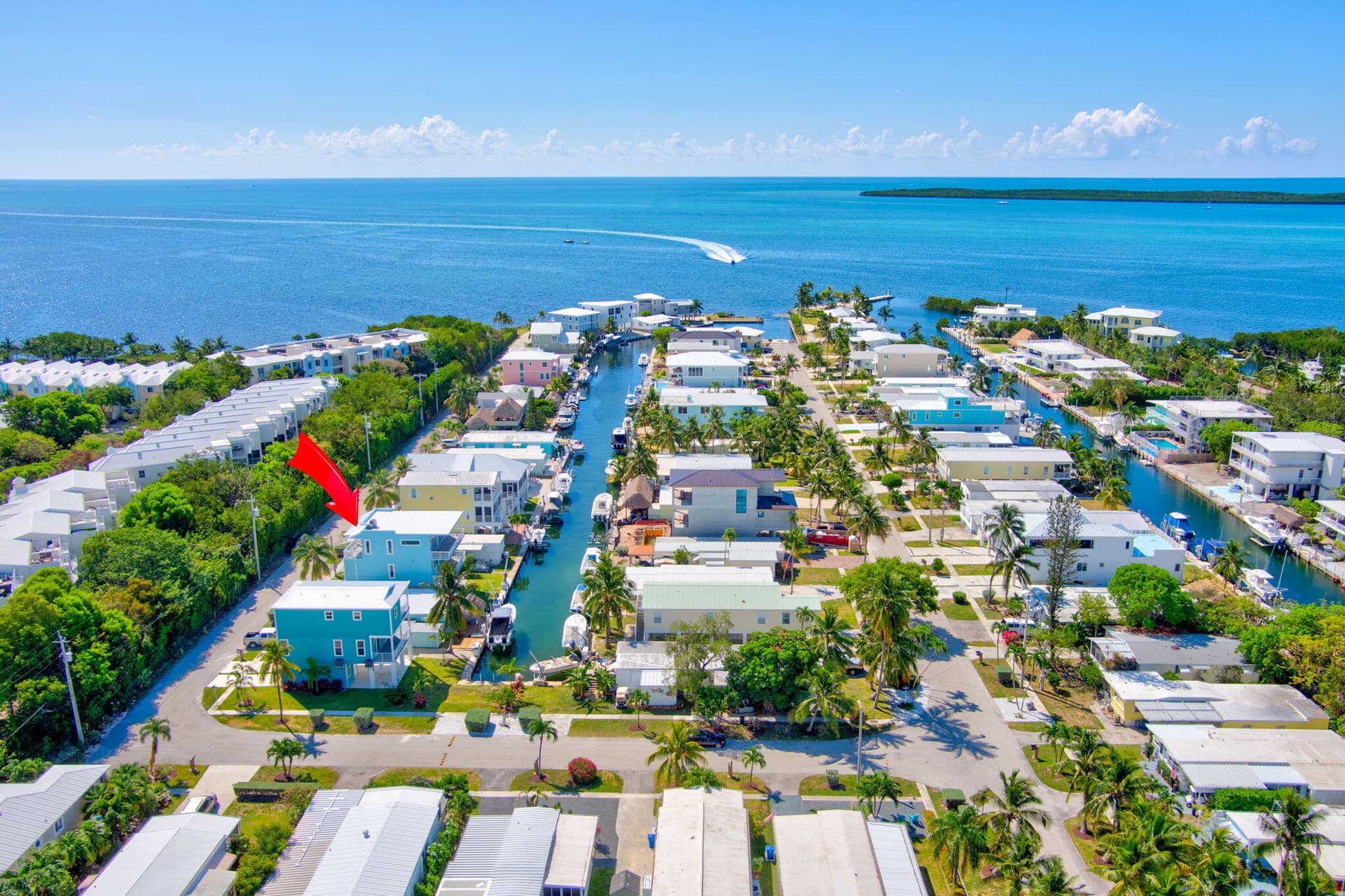 84 Coral Way photo 1