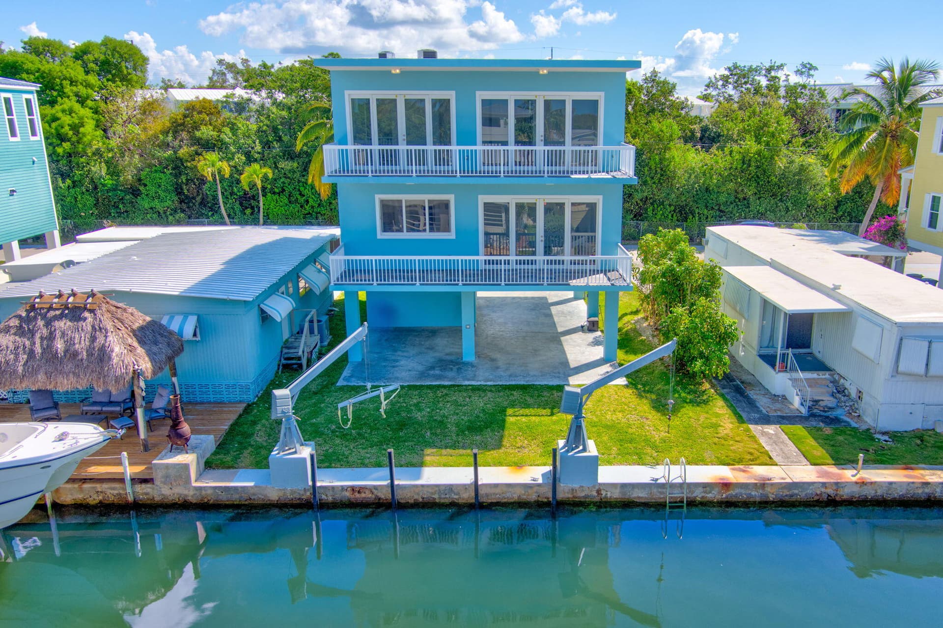 84 Coral Way photo 2