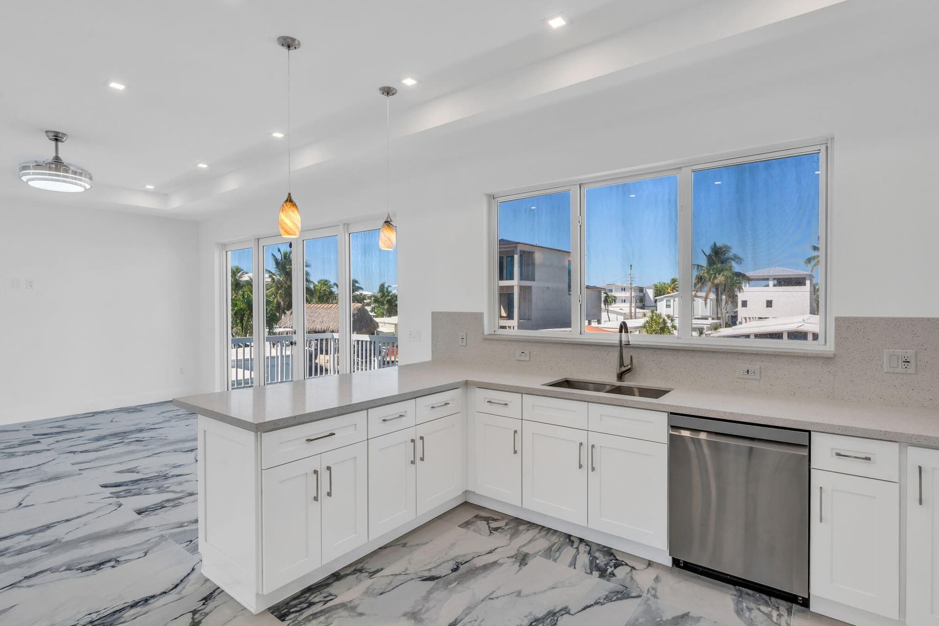 84 Coral Way photo 8