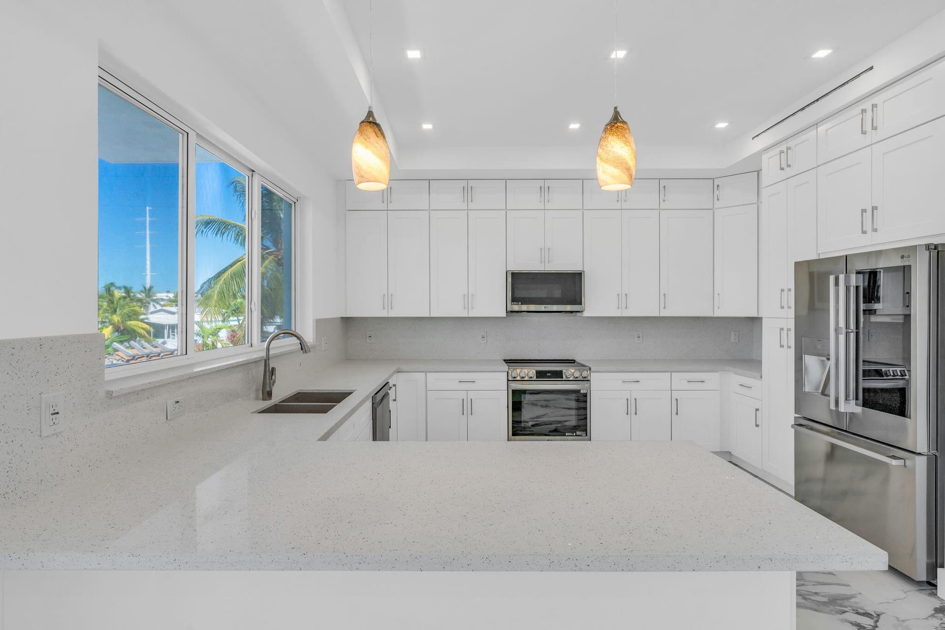 84 Coral Way photo 11
