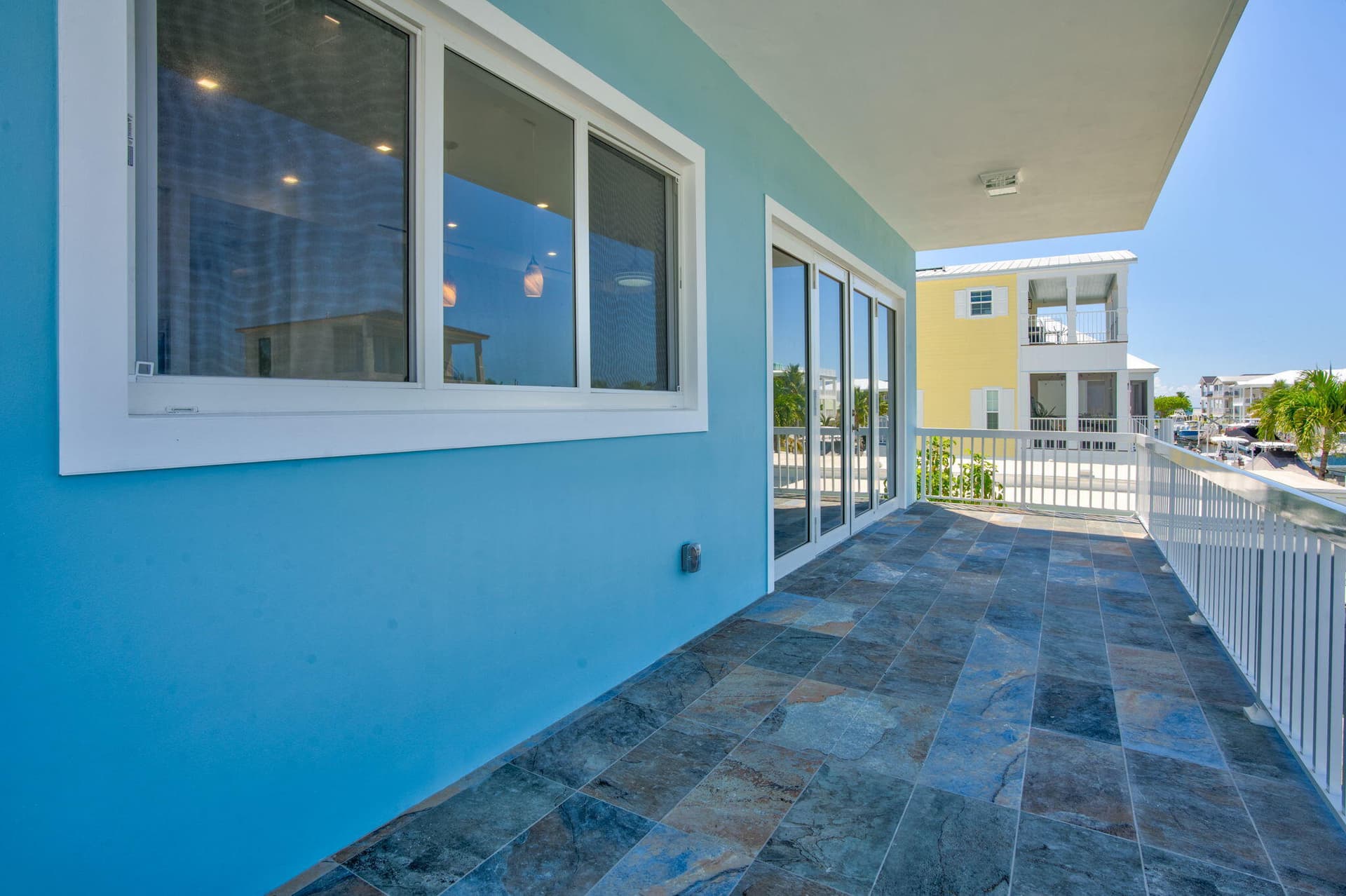 84 Coral Way photo 13