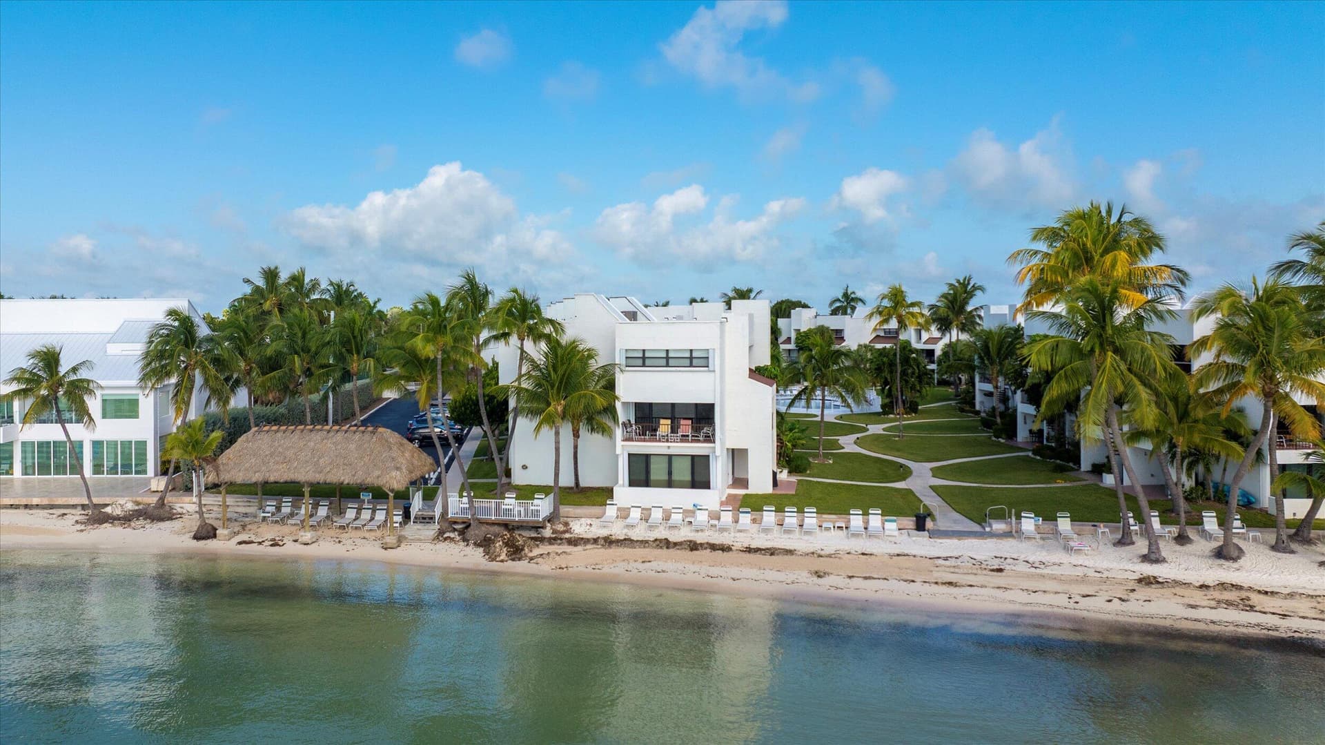 601 W OCEAN Drive 311D photo 3