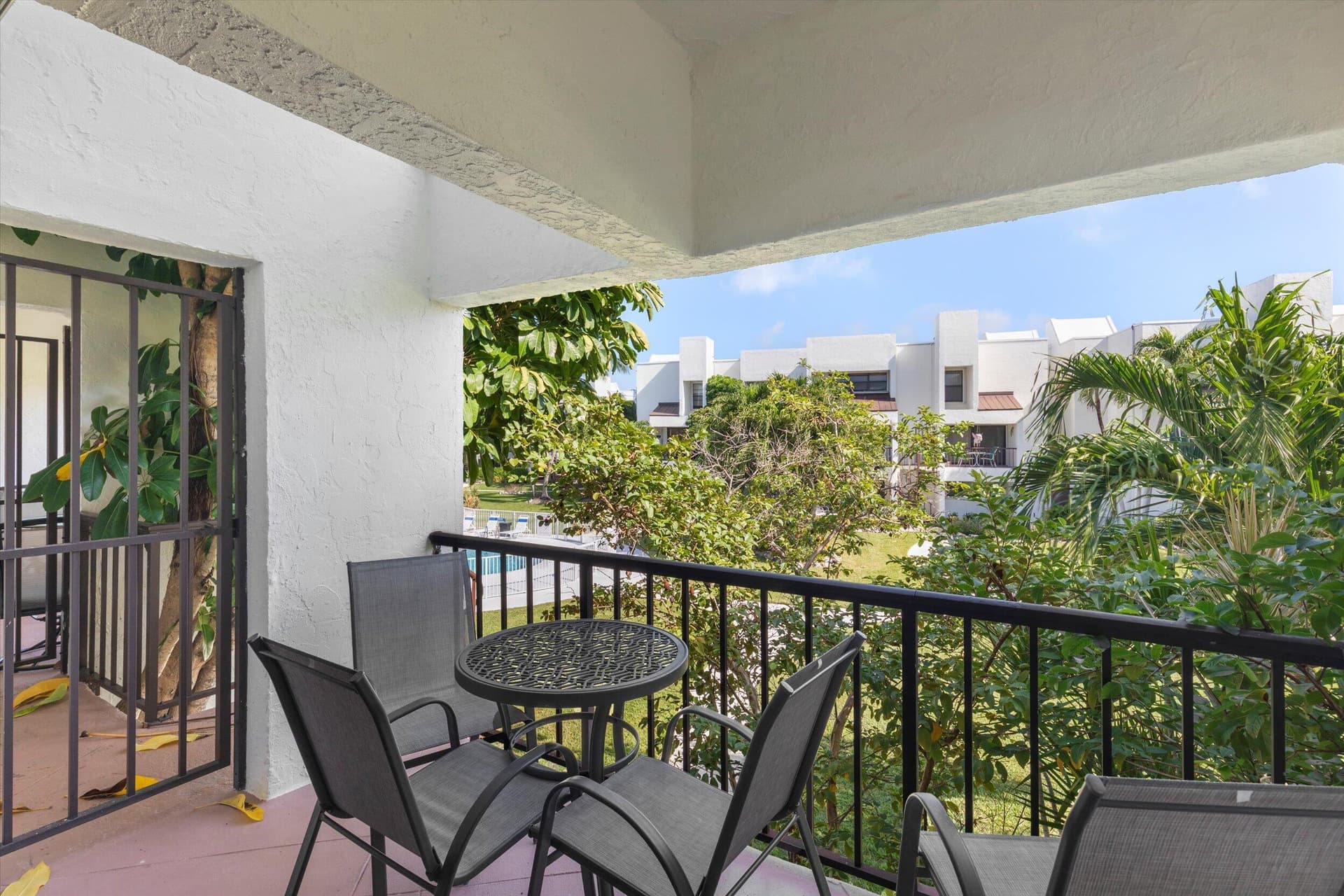 601 W OCEAN Drive 311D photo 18