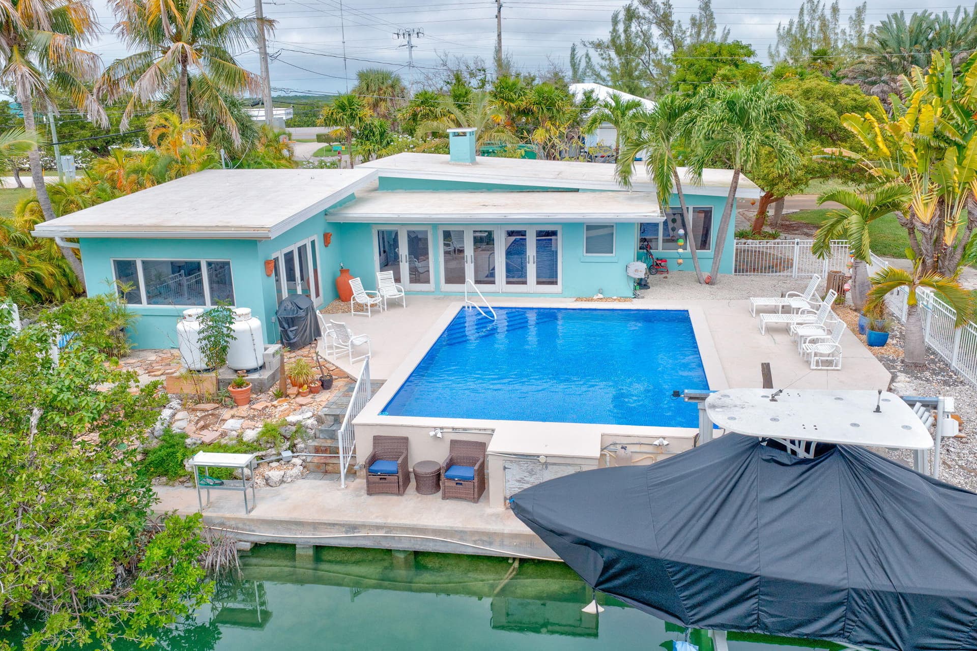 51 Drost Drive photo 1