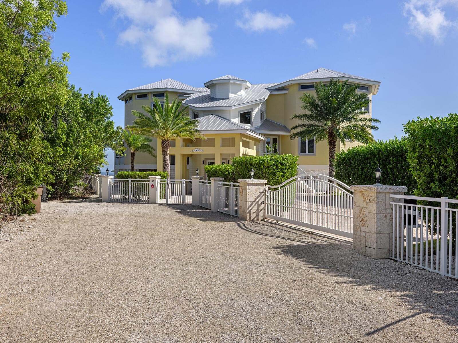 57 Garden Cove Dr 3