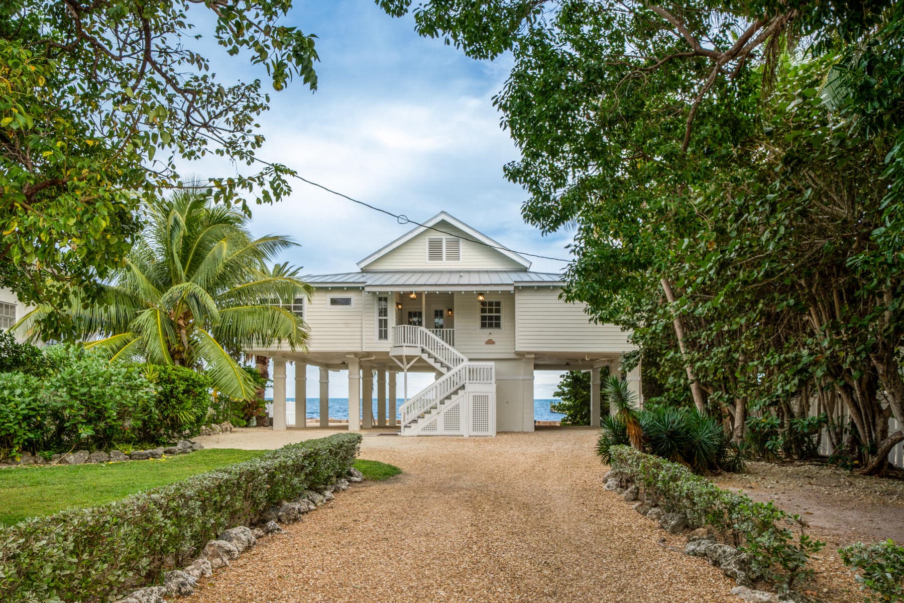 236 Tarpon Street photo 2