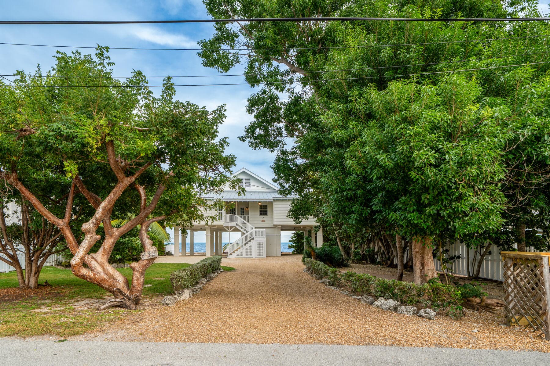 236 Tarpon Street photo 3
