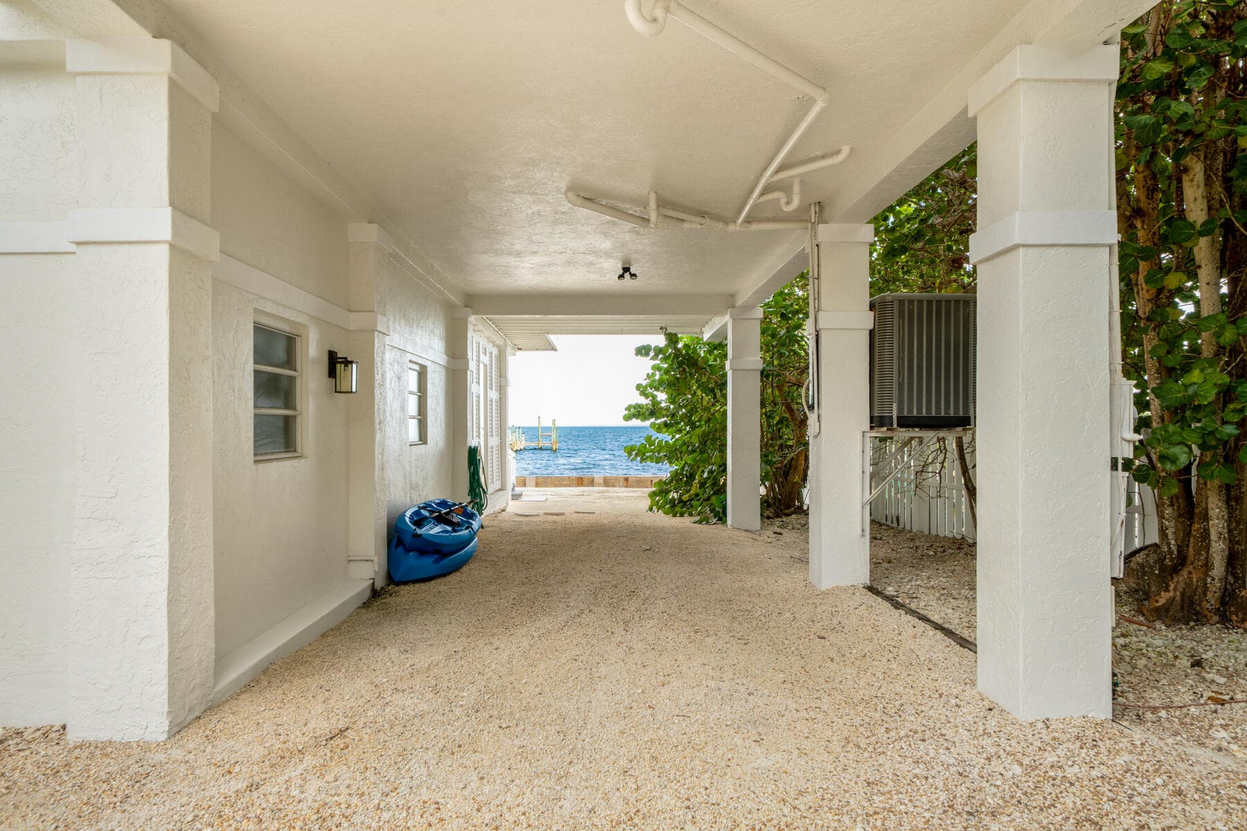 236 Tarpon Street photo 5