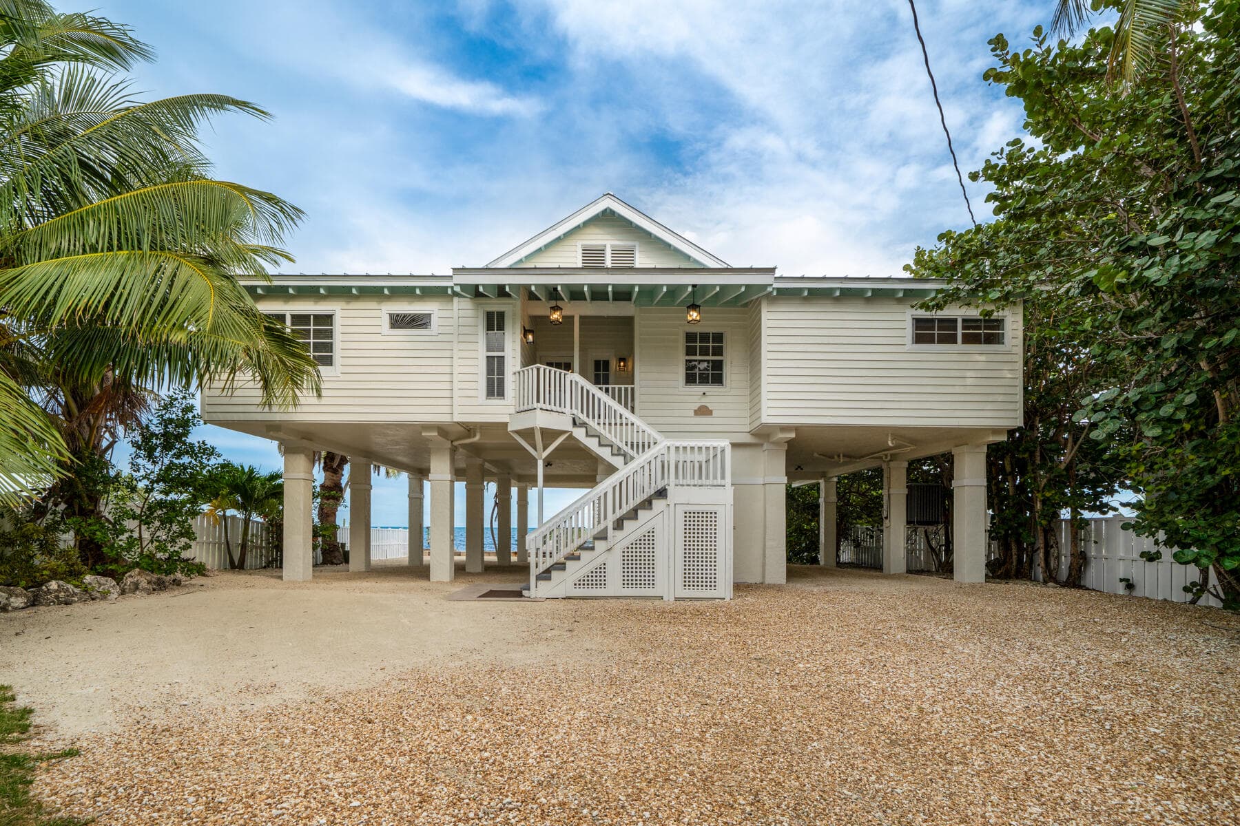 236 Tarpon Street photo 6