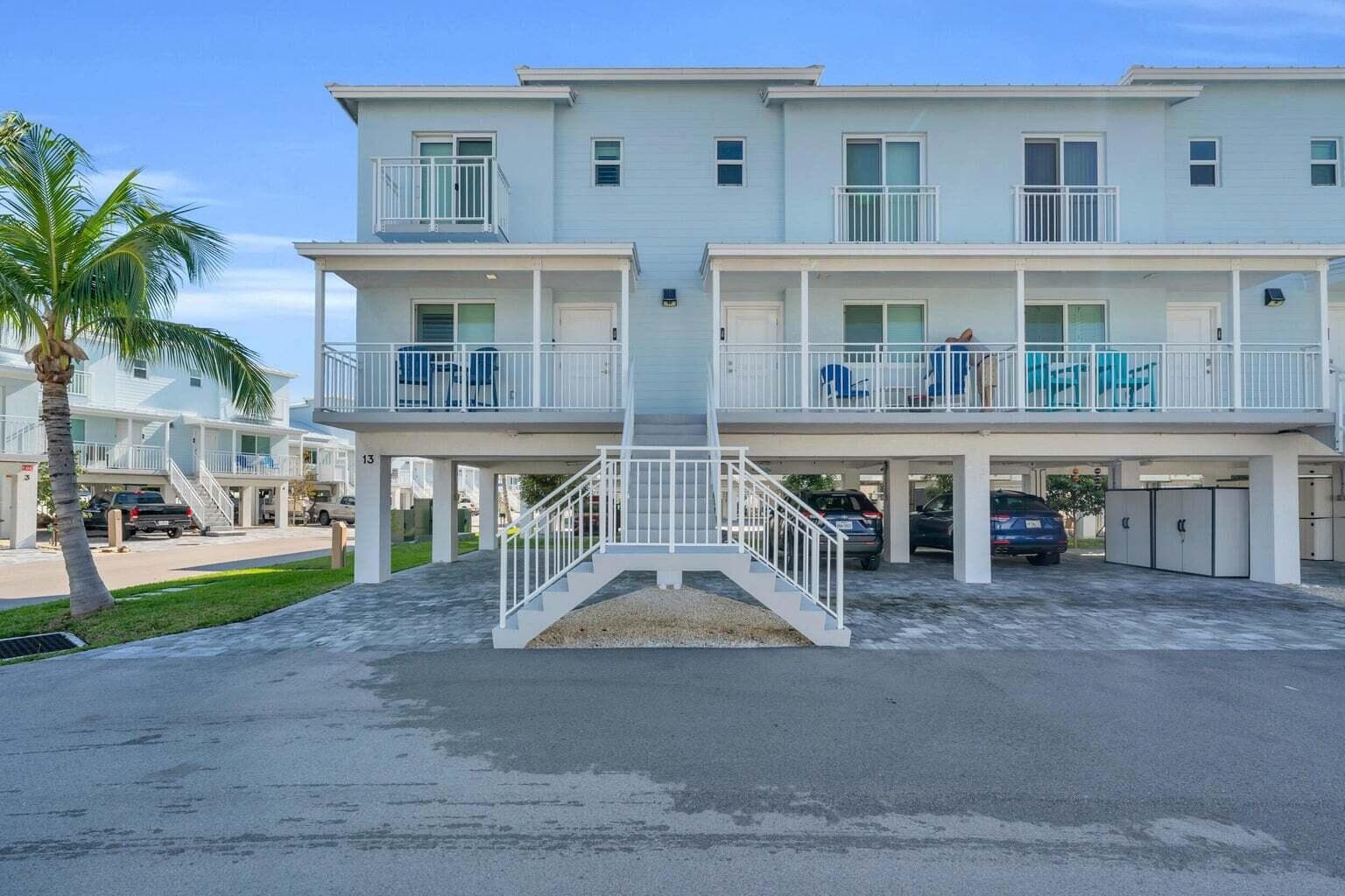 10877 Overseas Highway 30 photo 1