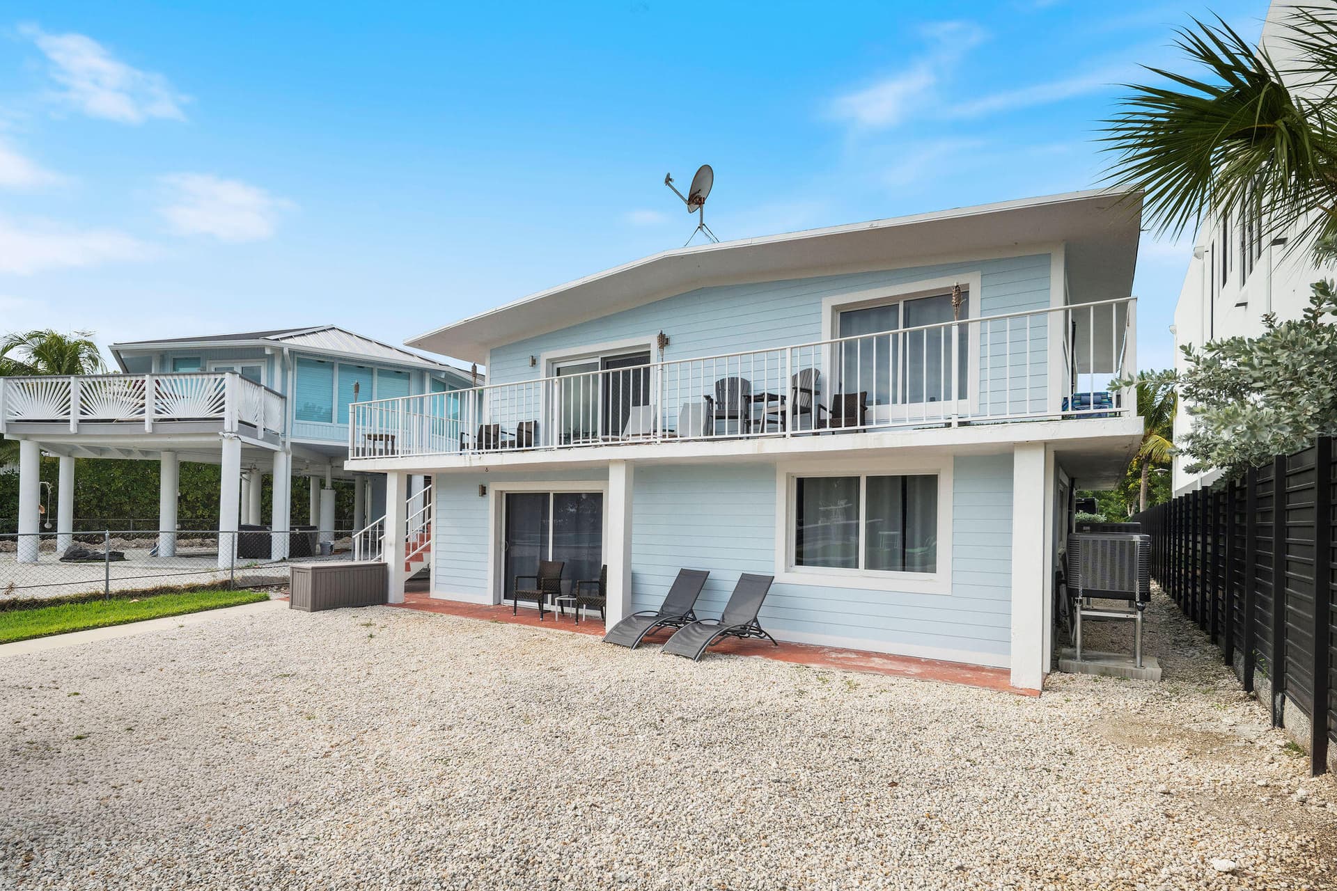 127 Seaside Ave photo 11