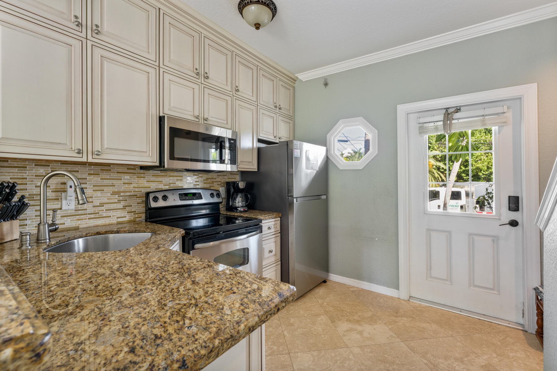 5110 Sunset Village Drive photo 2