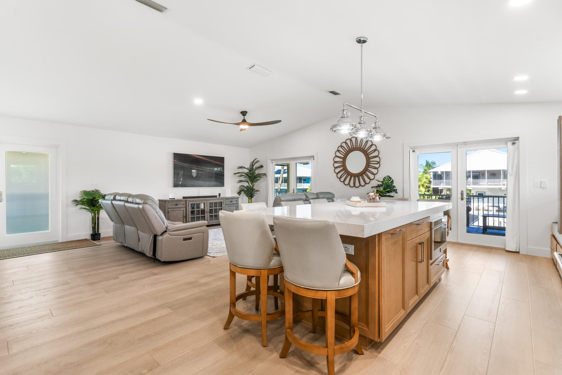 114 Spoonbill Road photo 5