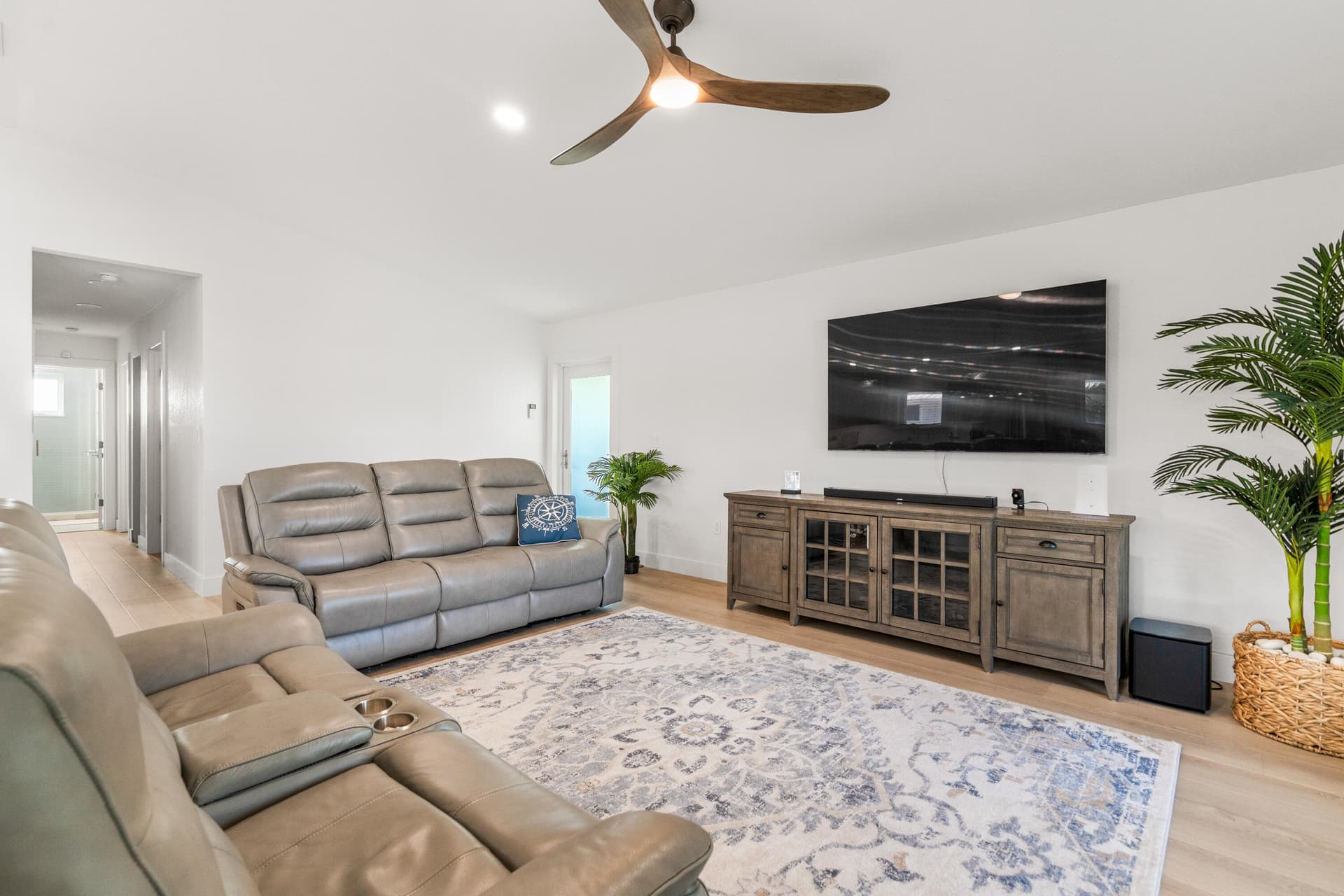 114 Spoonbill Road photo 8
