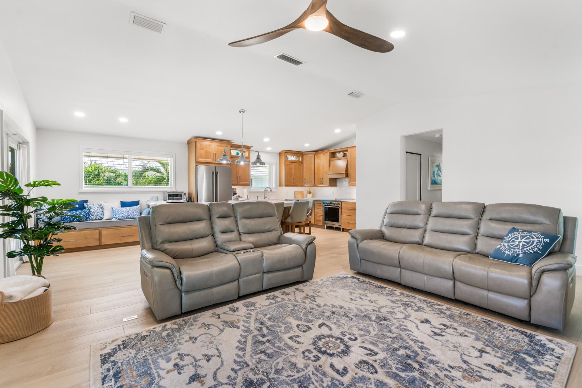 114 Spoonbill Road photo 7