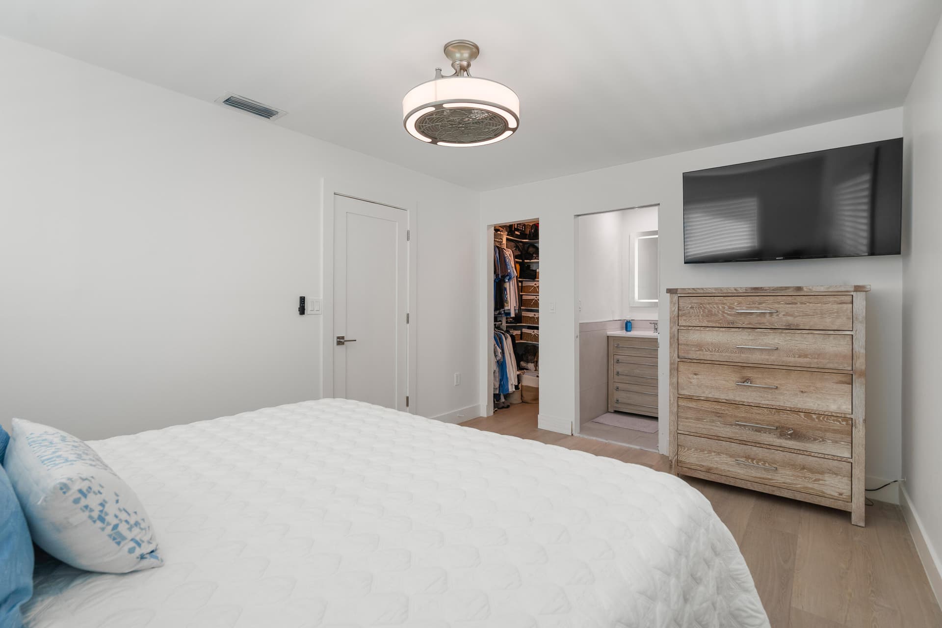 114 Spoonbill Road photo 15
