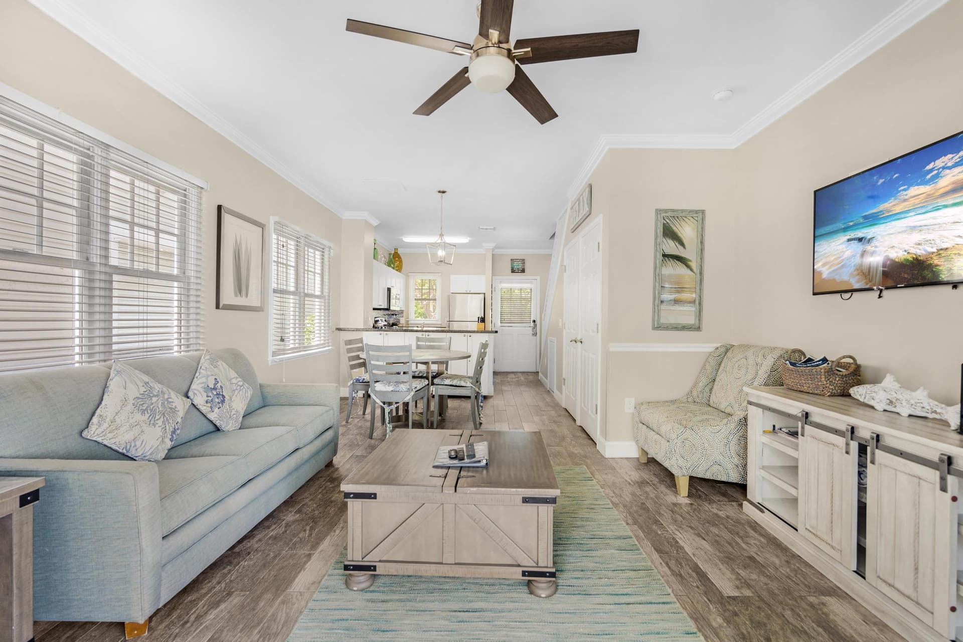 7075 Hawks Cay Boulevard photo 16