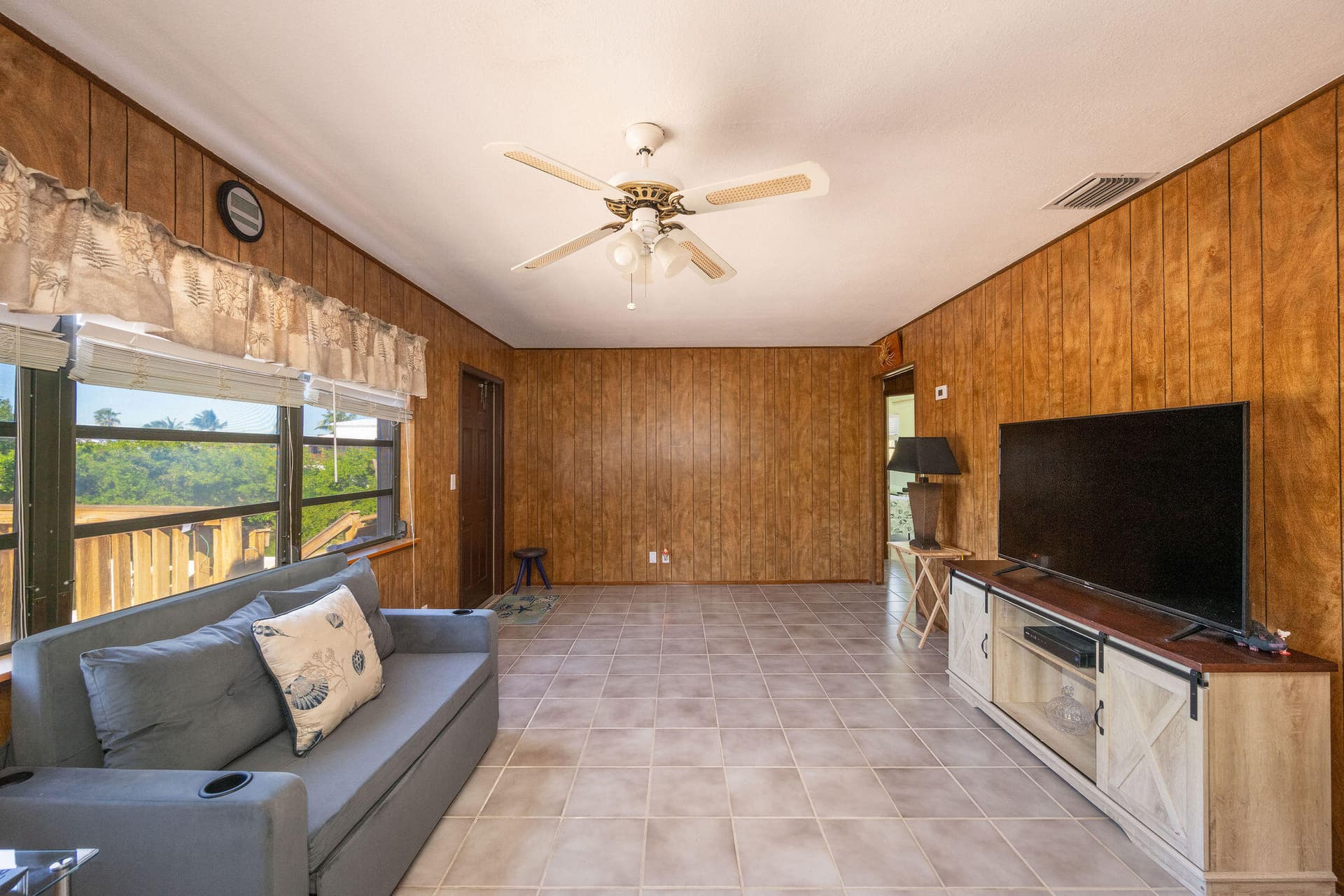 3856 Donna Road photo 8