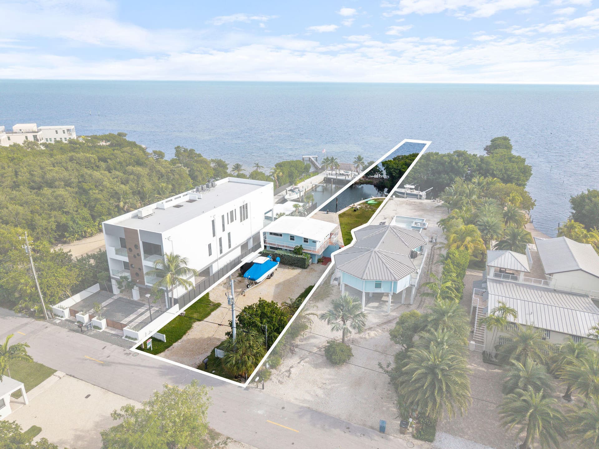 127 Seaside Ave photo 1