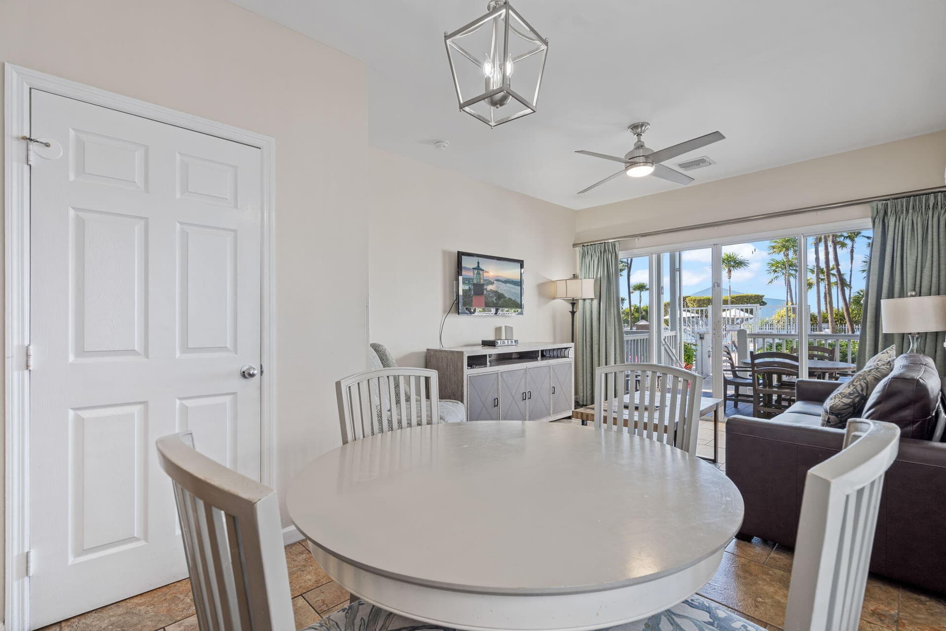 5086 Sunset Village Drive photo 13