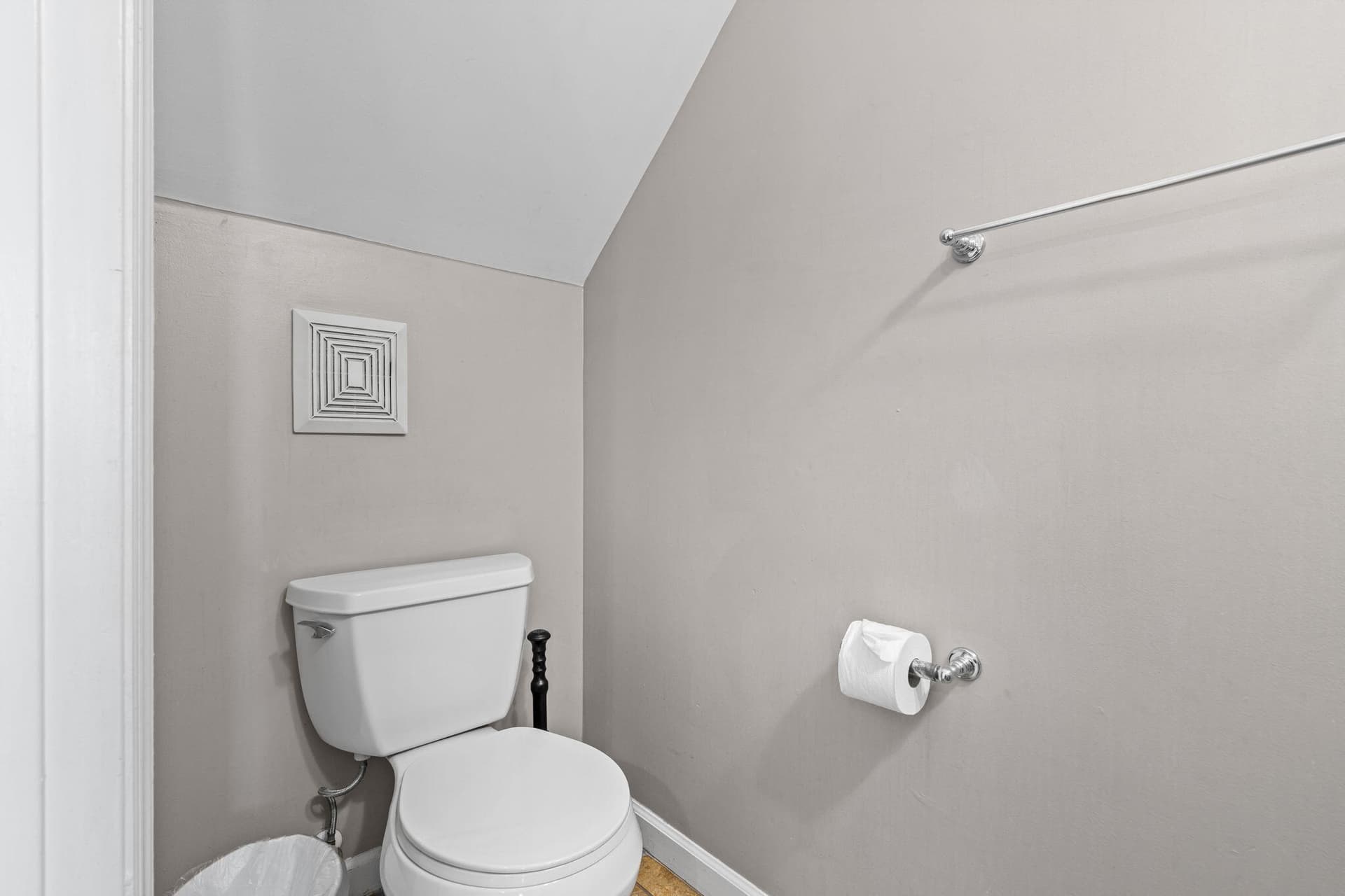 5086 Sunset Village Drive photo 19