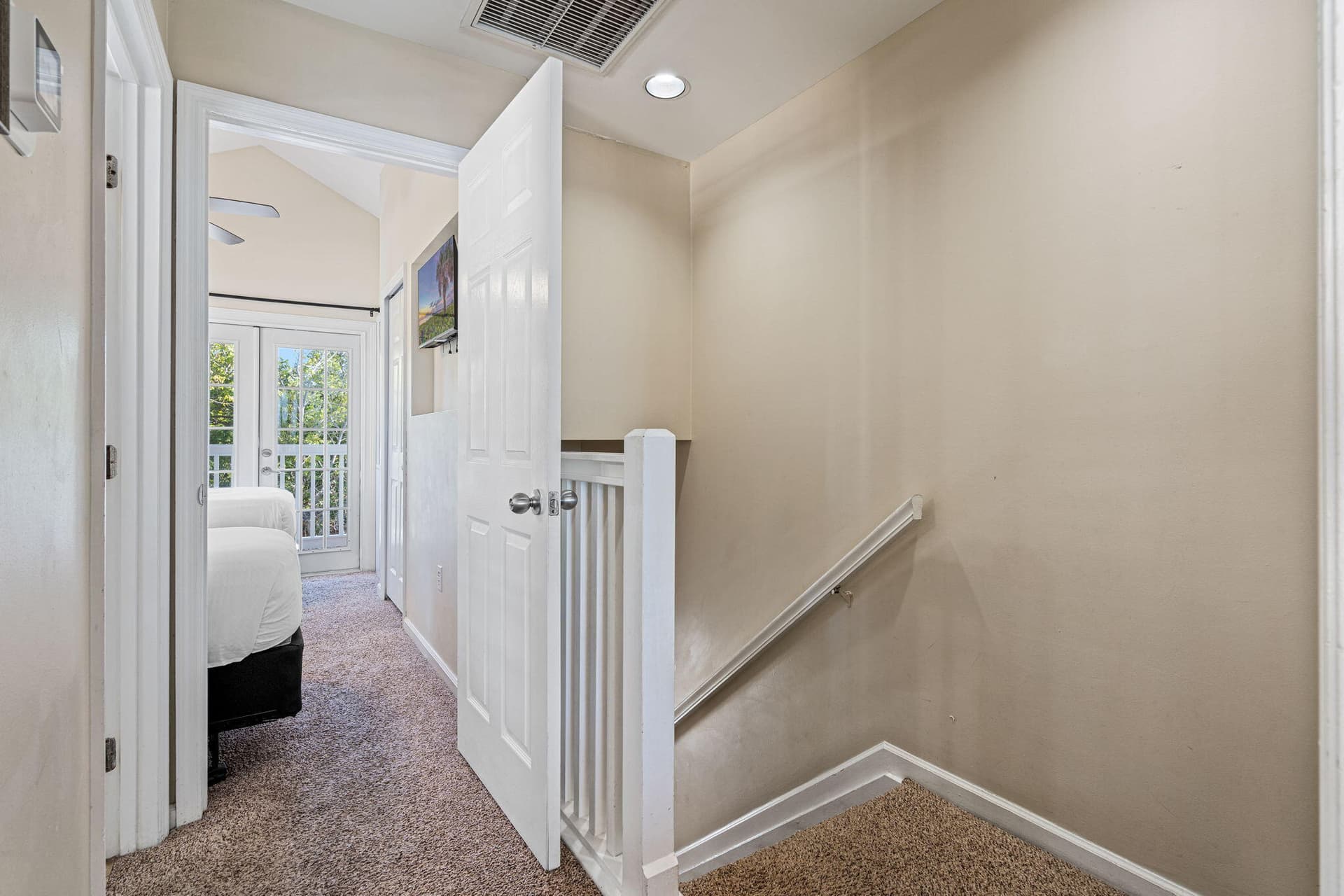 5086 Sunset Village Drive photo 22