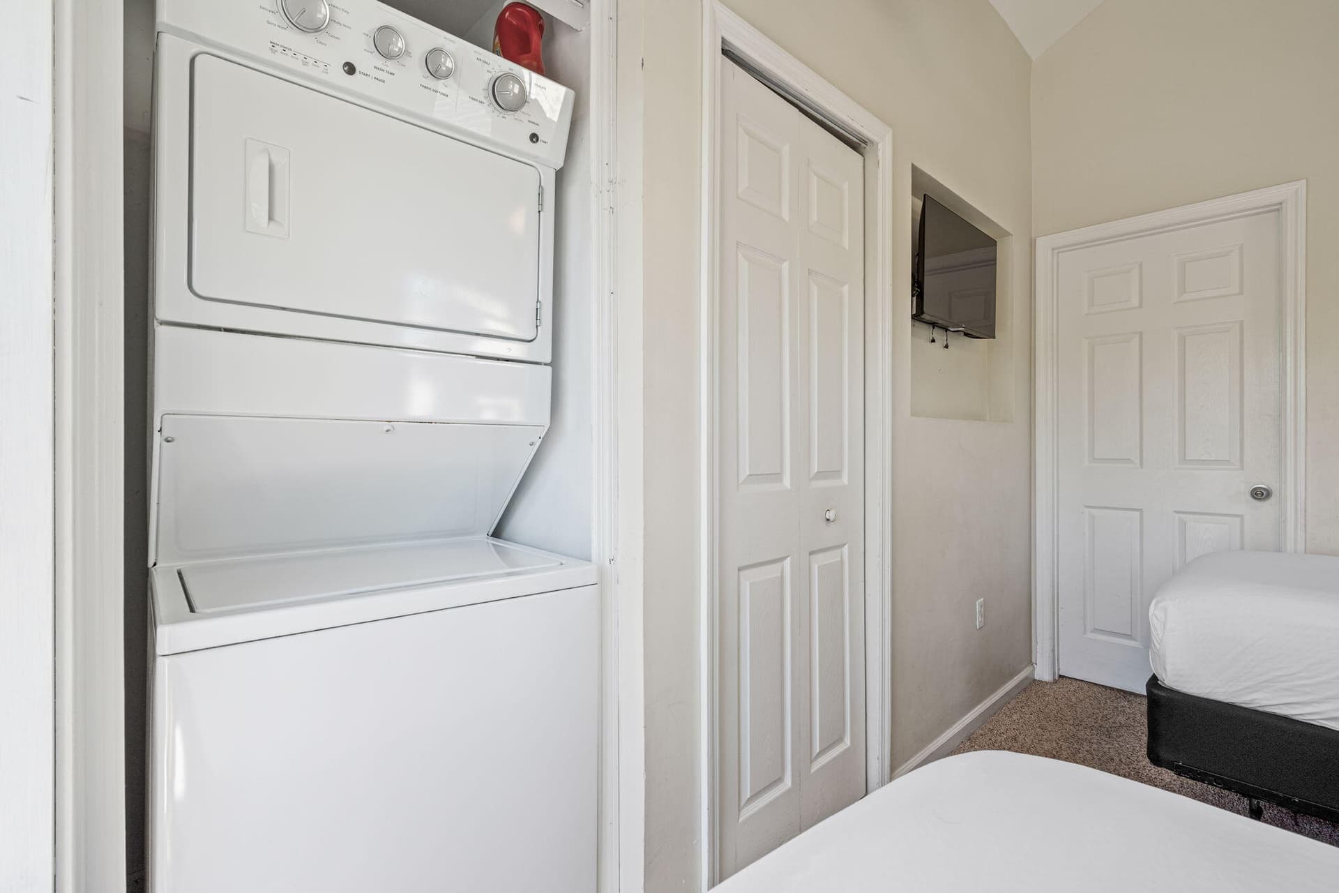5086 Sunset Village Drive photo 25