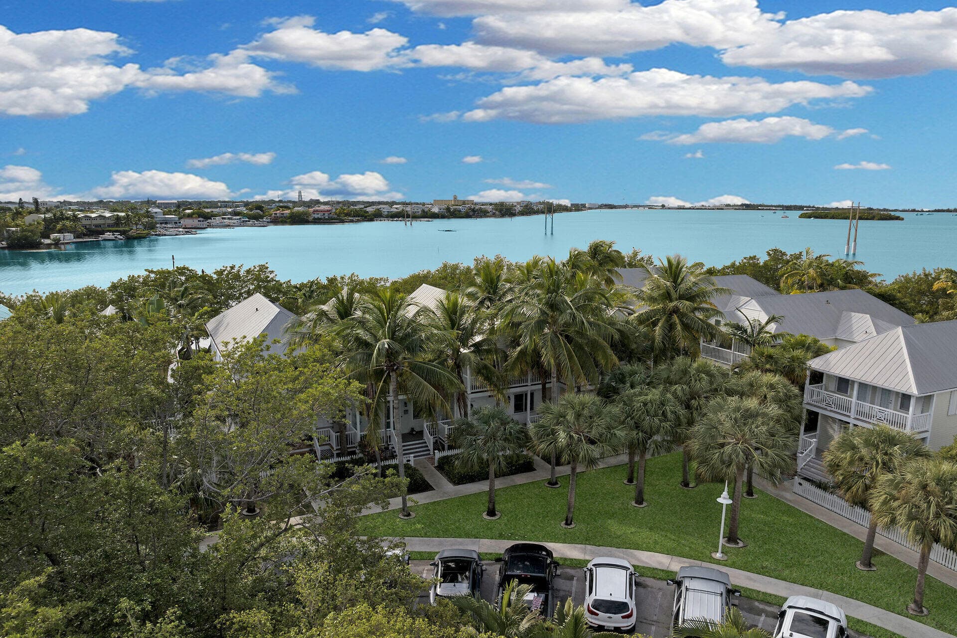 2613 Gulfview Drive photo 1