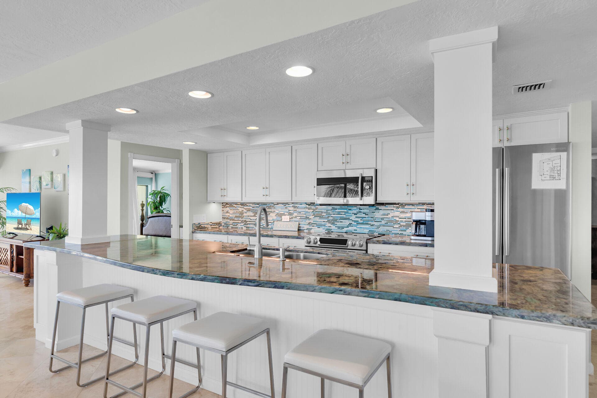 1133 W Ocean Drive 17 photo 8