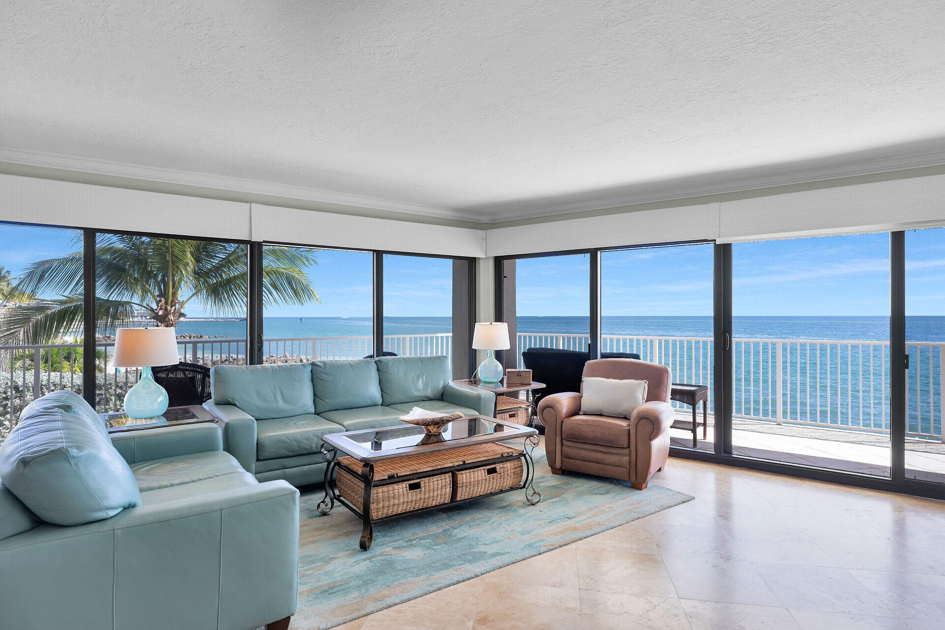1133 W Ocean Drive 17 photo 1