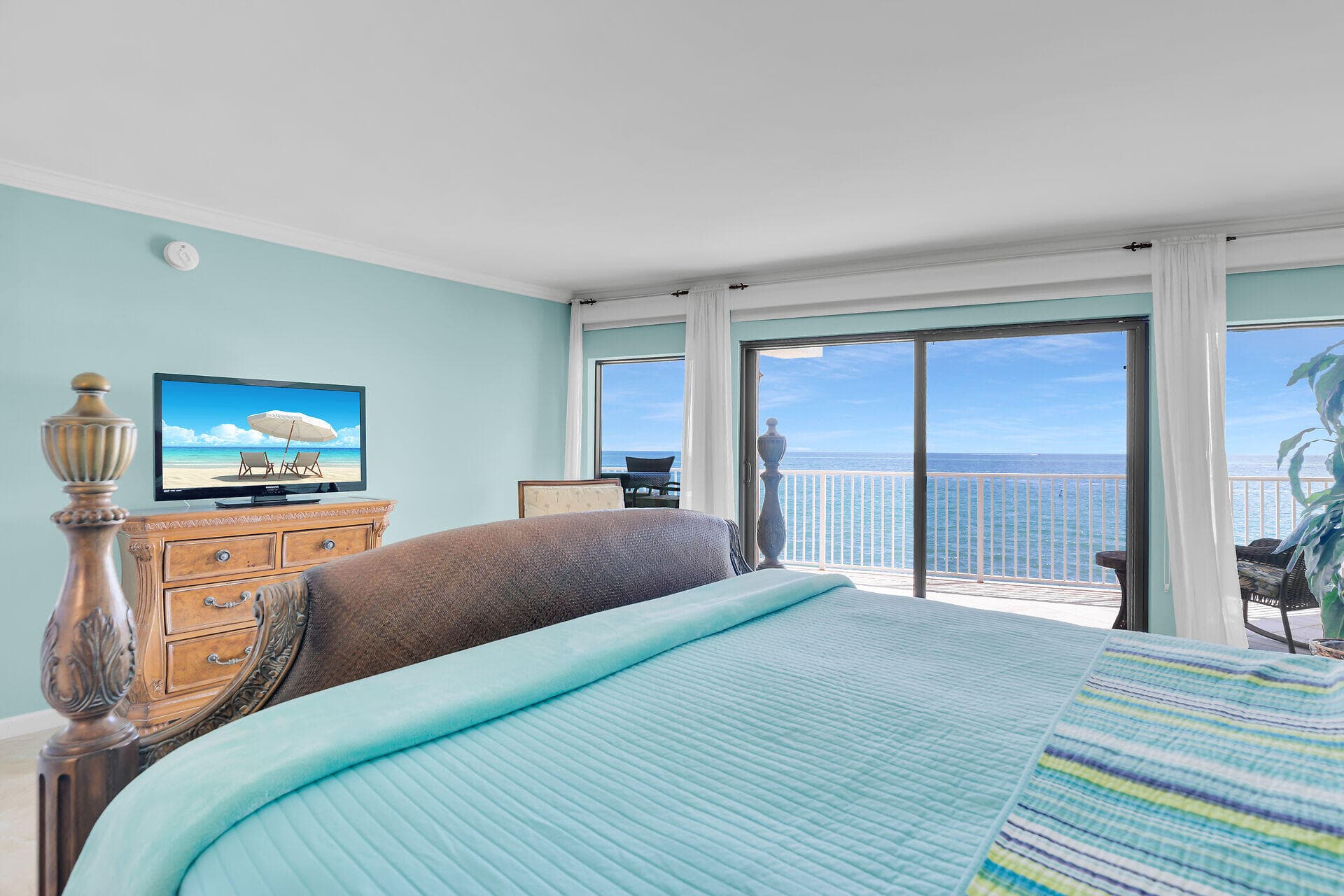 1133 W Ocean Drive 17 photo 21