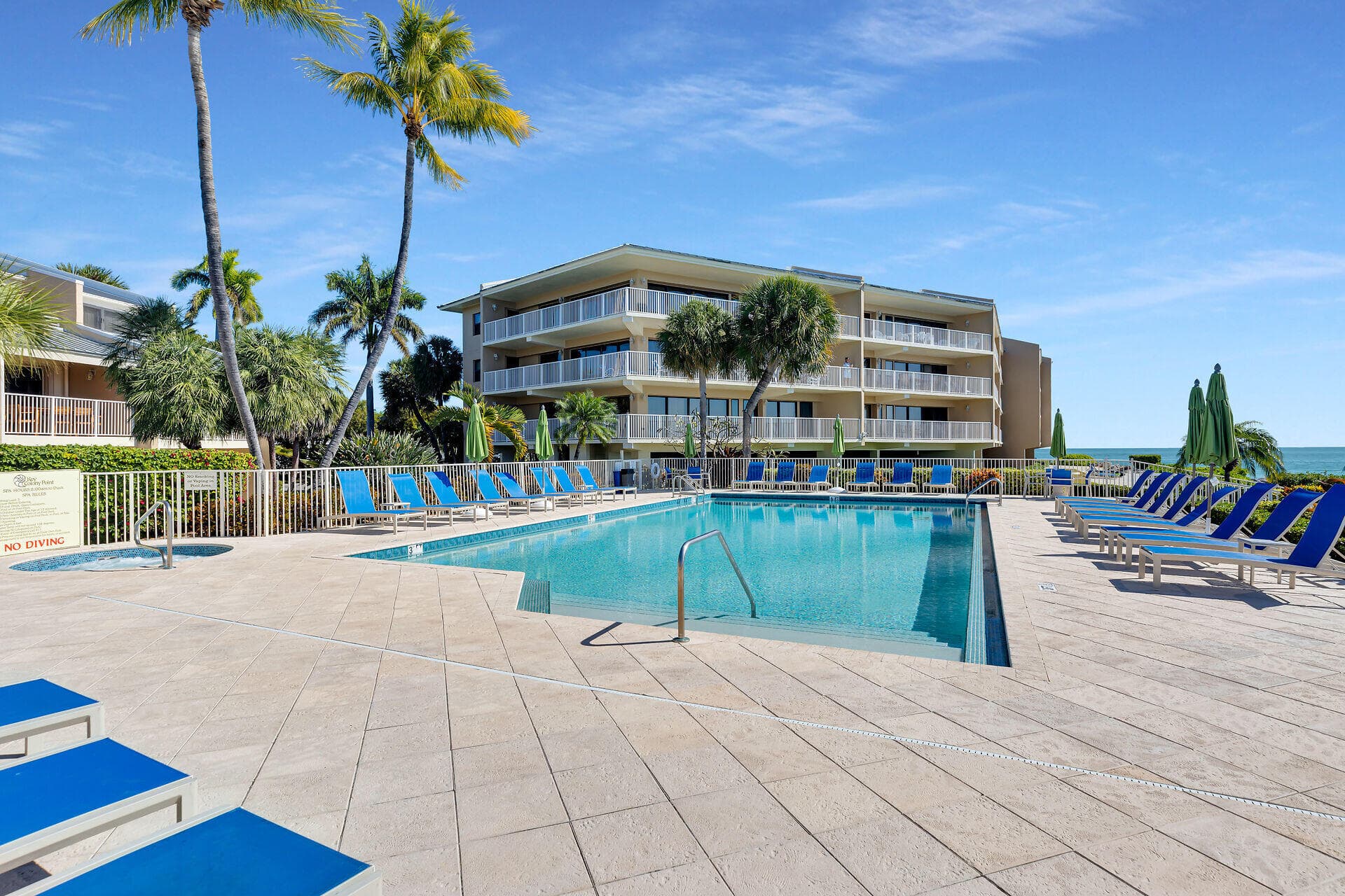 1133 W Ocean Drive 17 photo 4