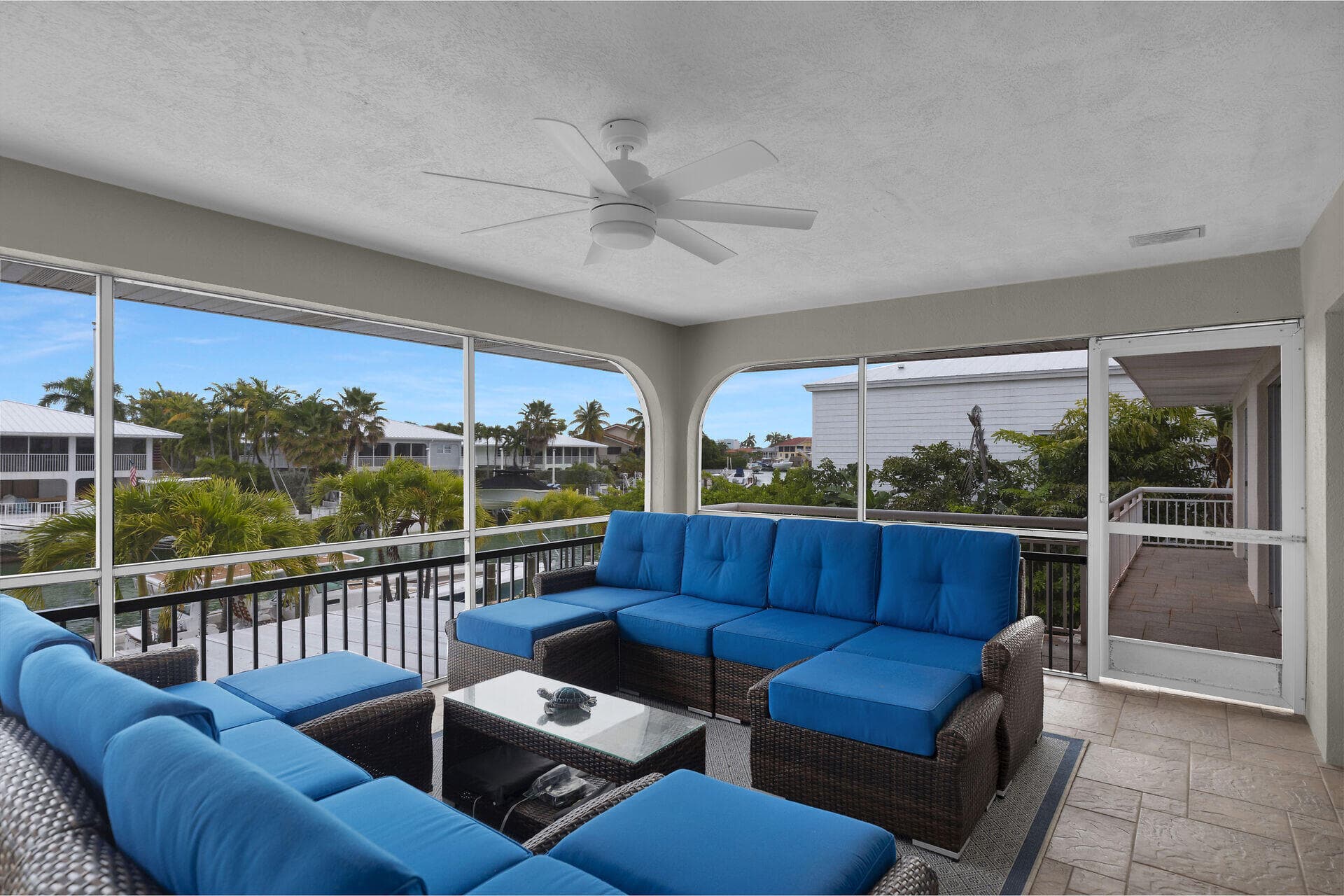 272 W Seaview Drive photo 17