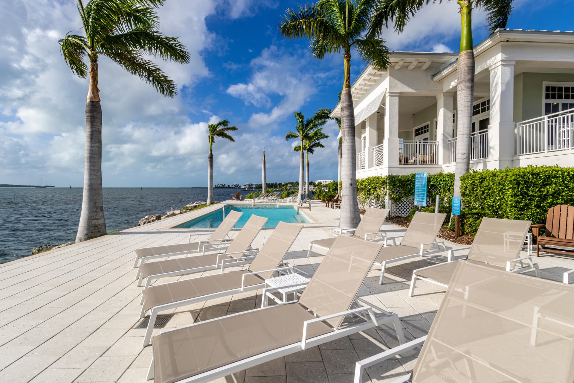 46 E Playa Largo Boulevard photo 25