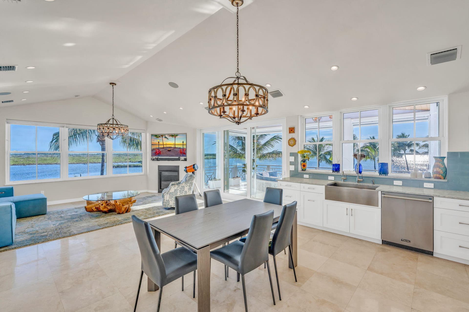 17013 Coral Drive photo 4