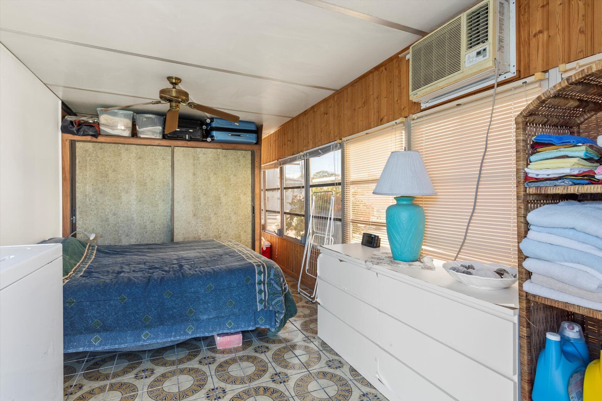 701 Spanish Main Drive 566 photo 17