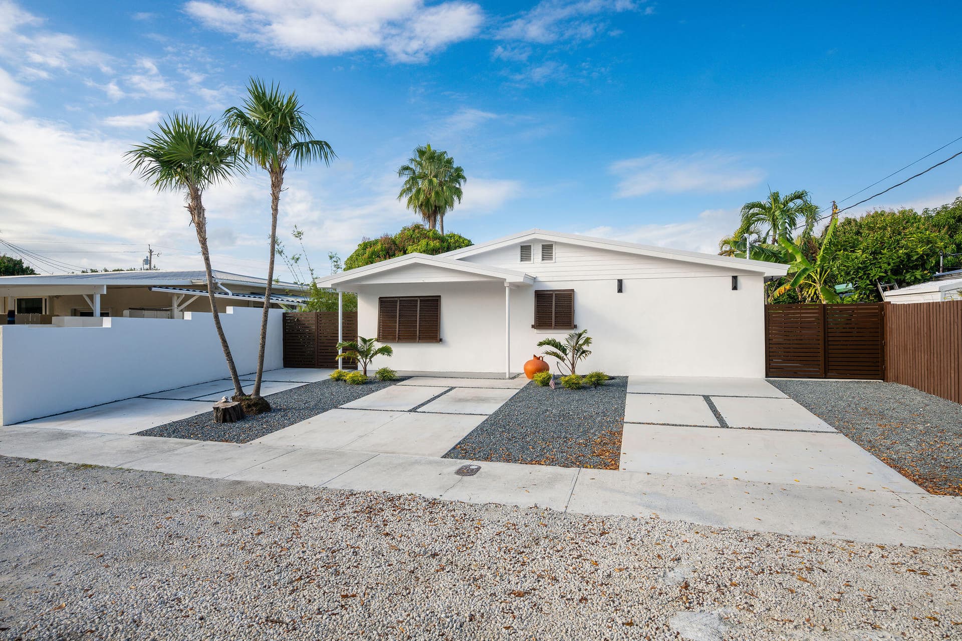 1724 Bahama Drive photo 6