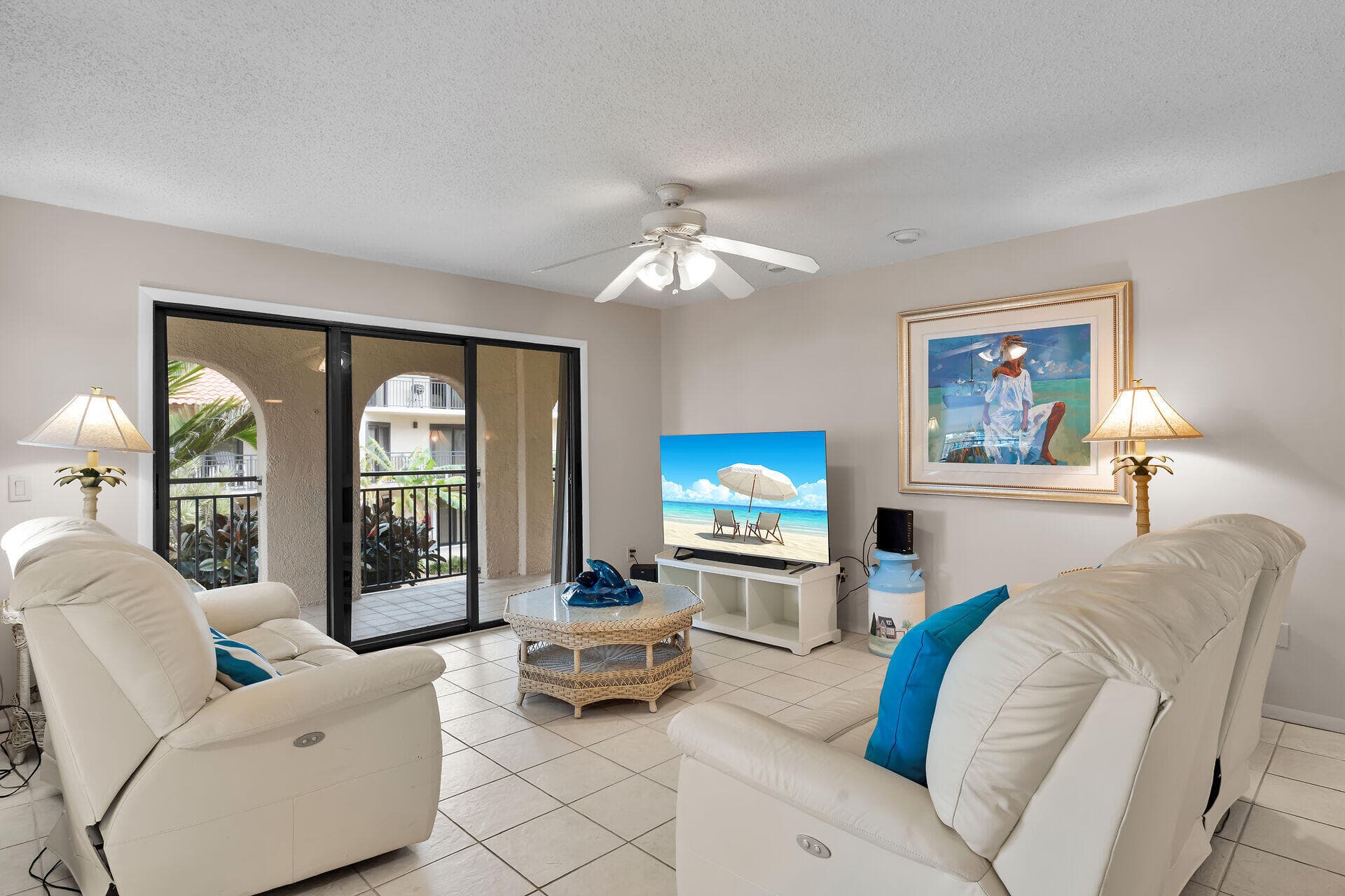 1001 W Ocean Drive 2-201 photo 3