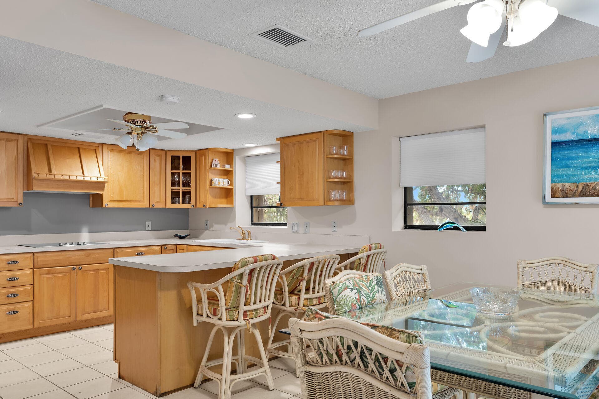 1001 W Ocean Drive 2-201 photo 10