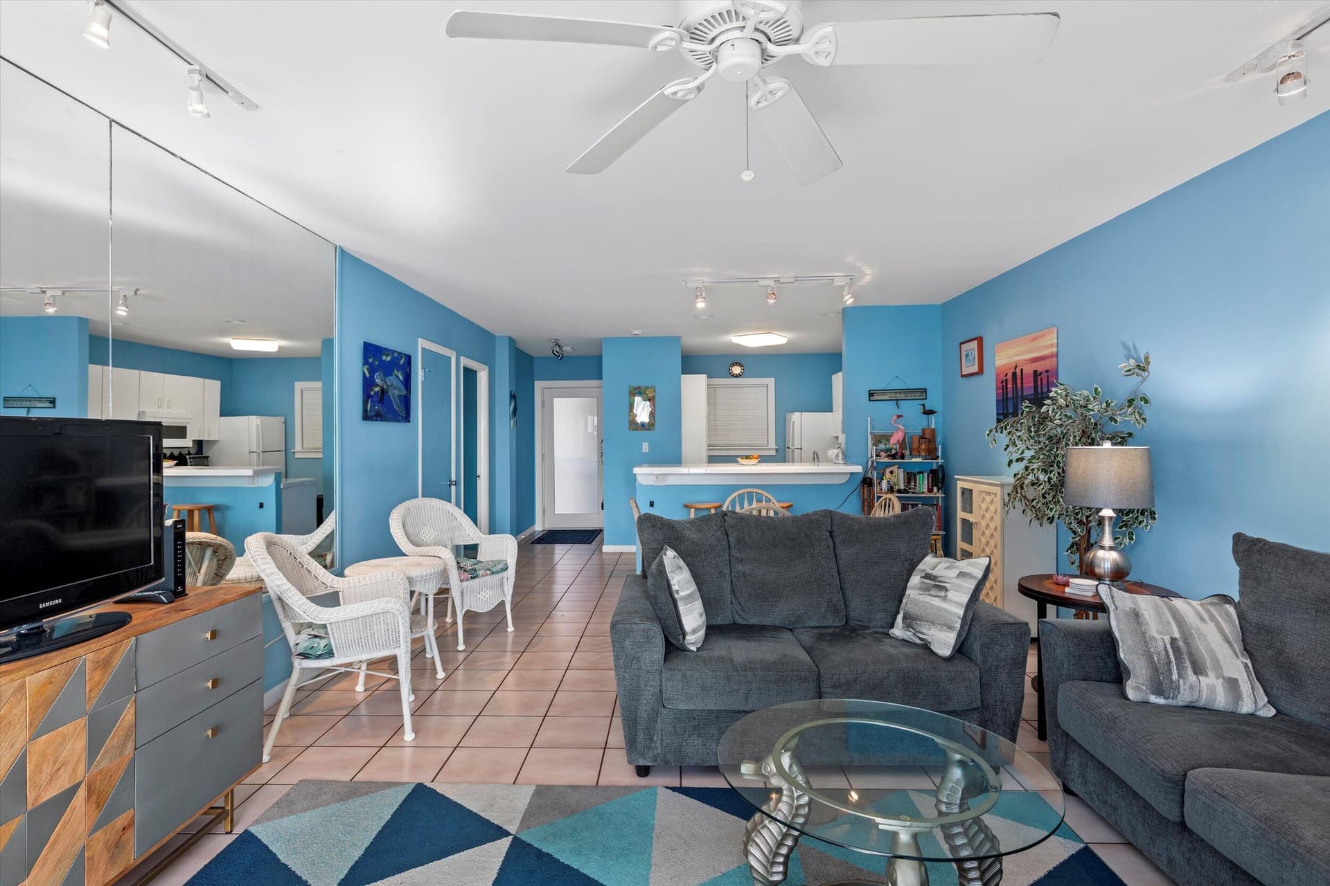 2601 S Roosevelt Boulevard 204A photo 7