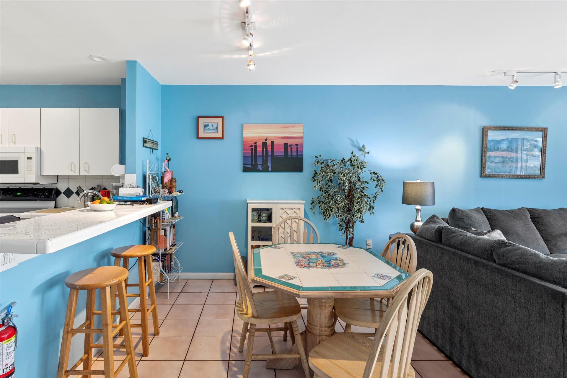 2601 S Roosevelt Boulevard 204A photo 9