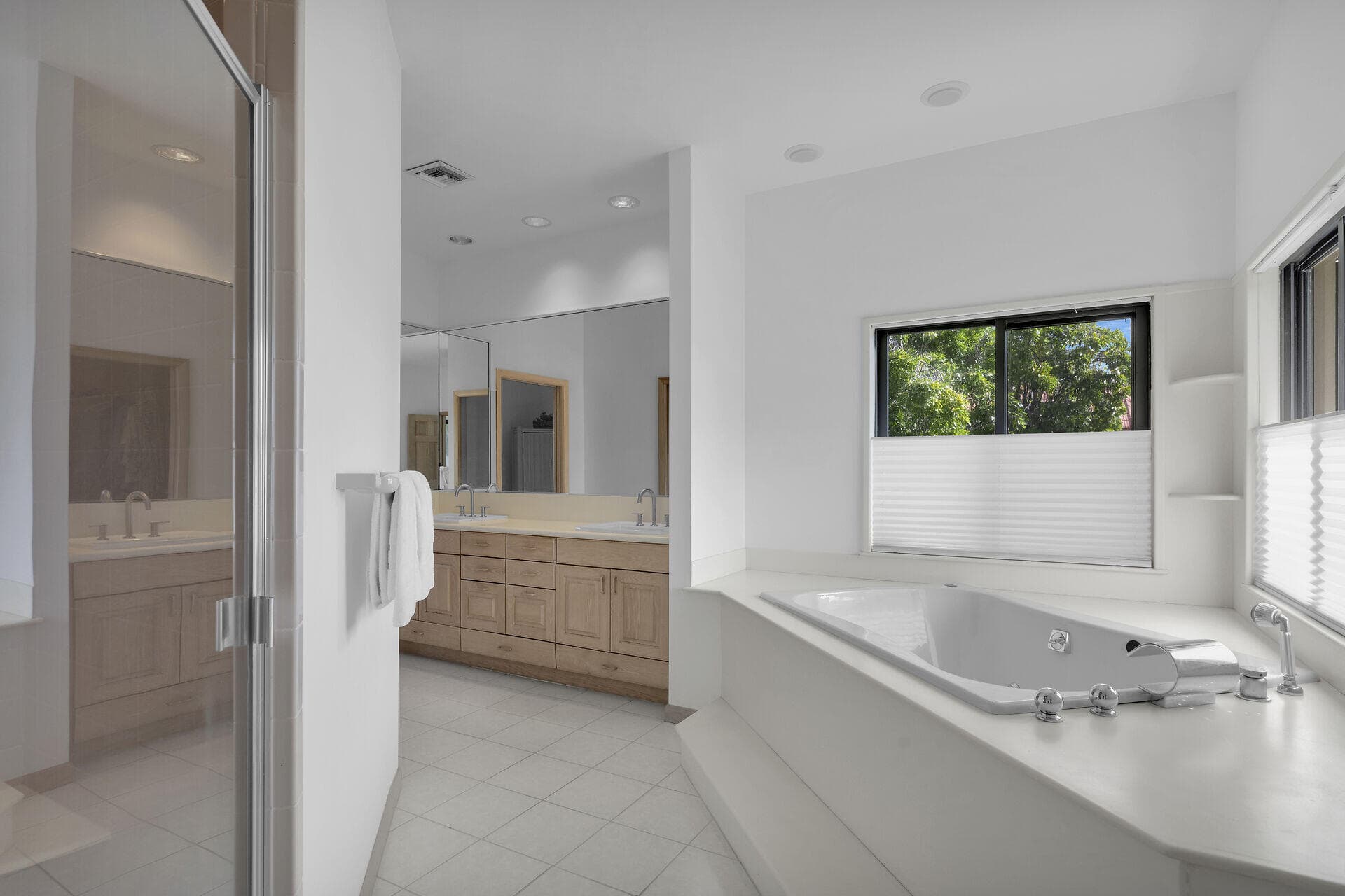112 Bimini Dr photo 22