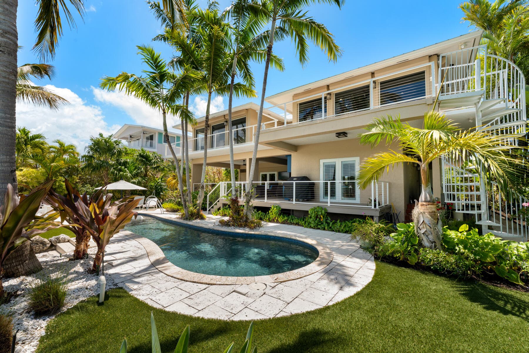 171 Kahiki Drive photo 4