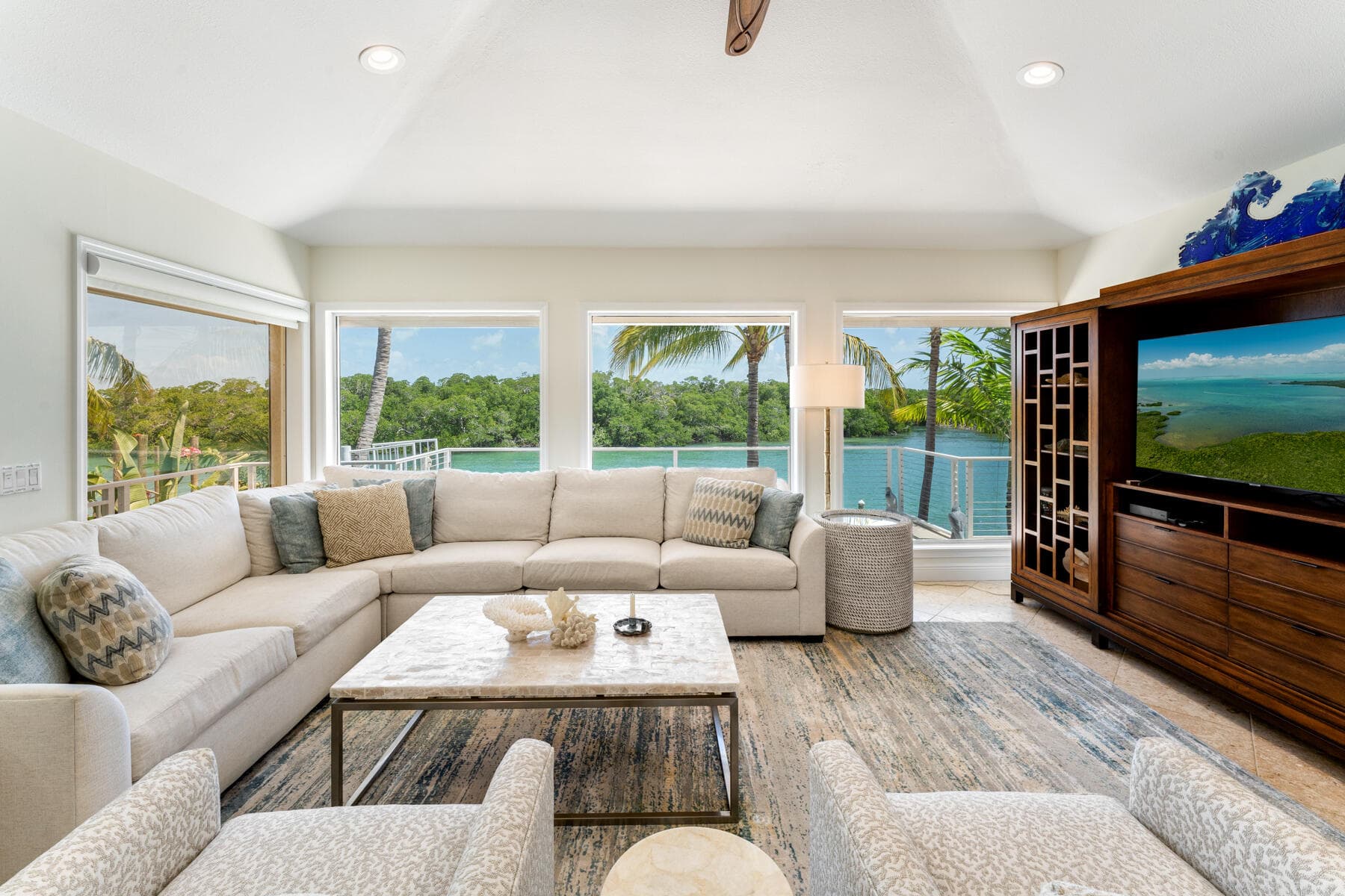 171 Kahiki Drive photo 12