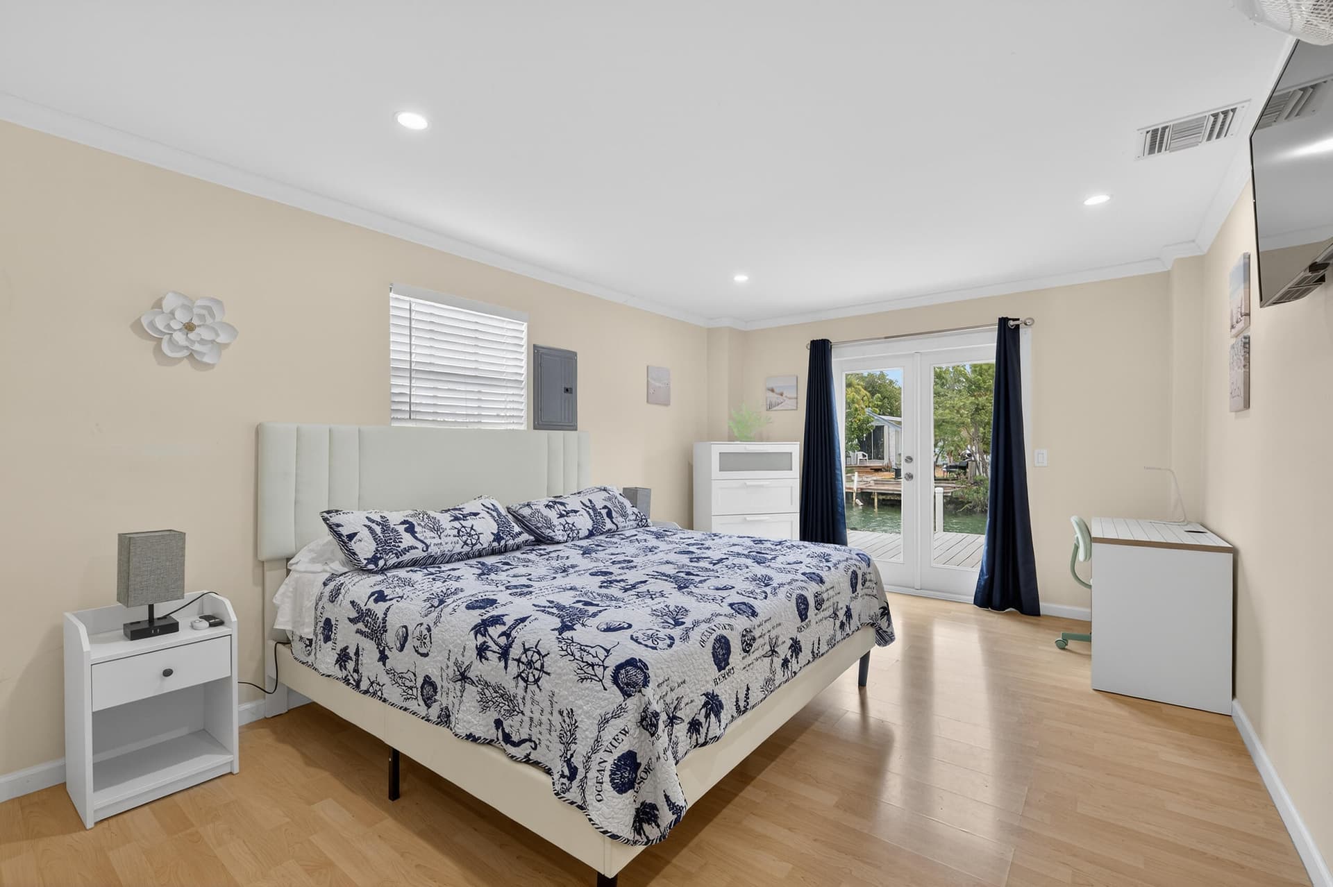 27 Riviera Drive photo 5