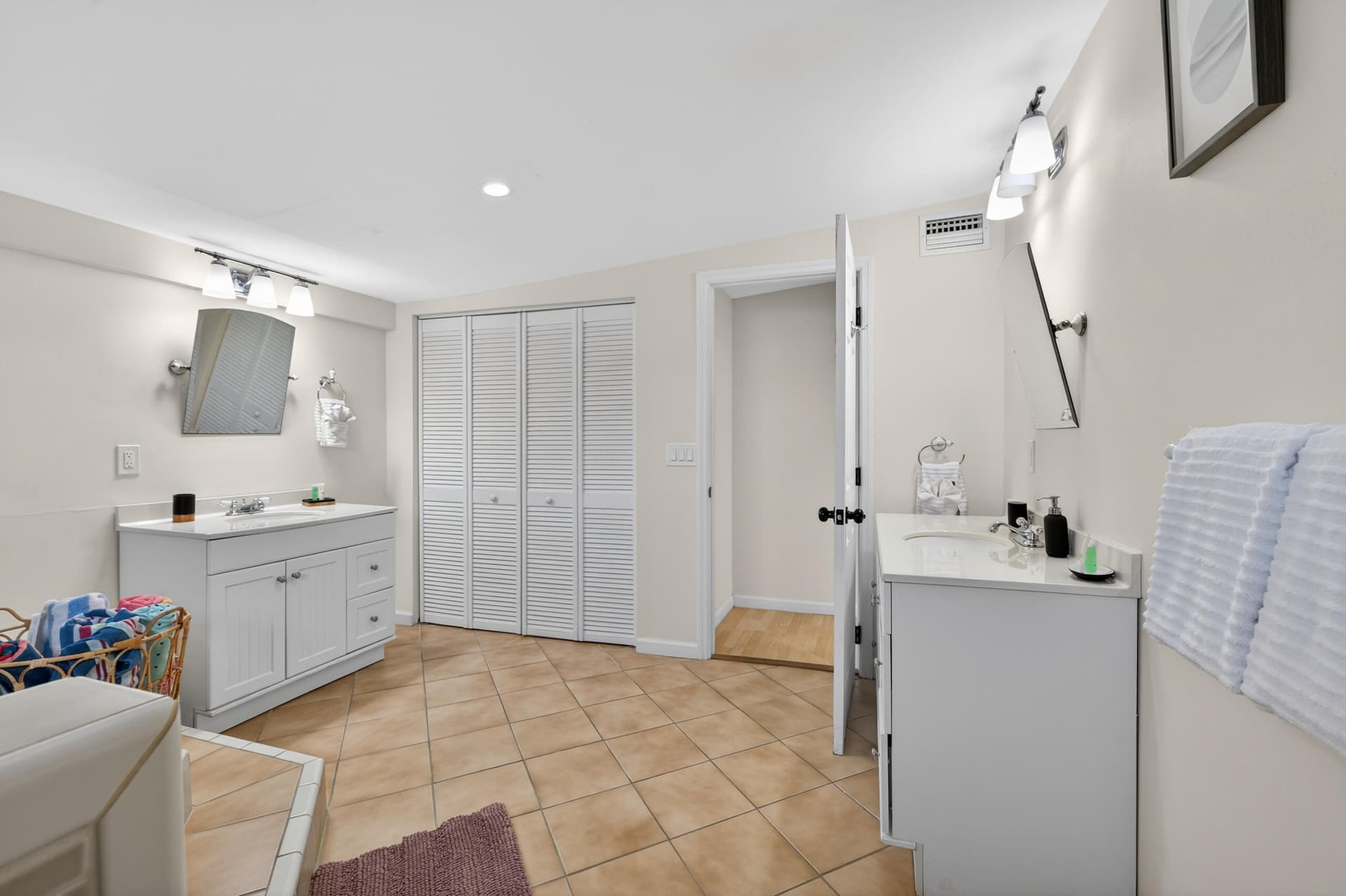 27 Riviera Drive photo 8