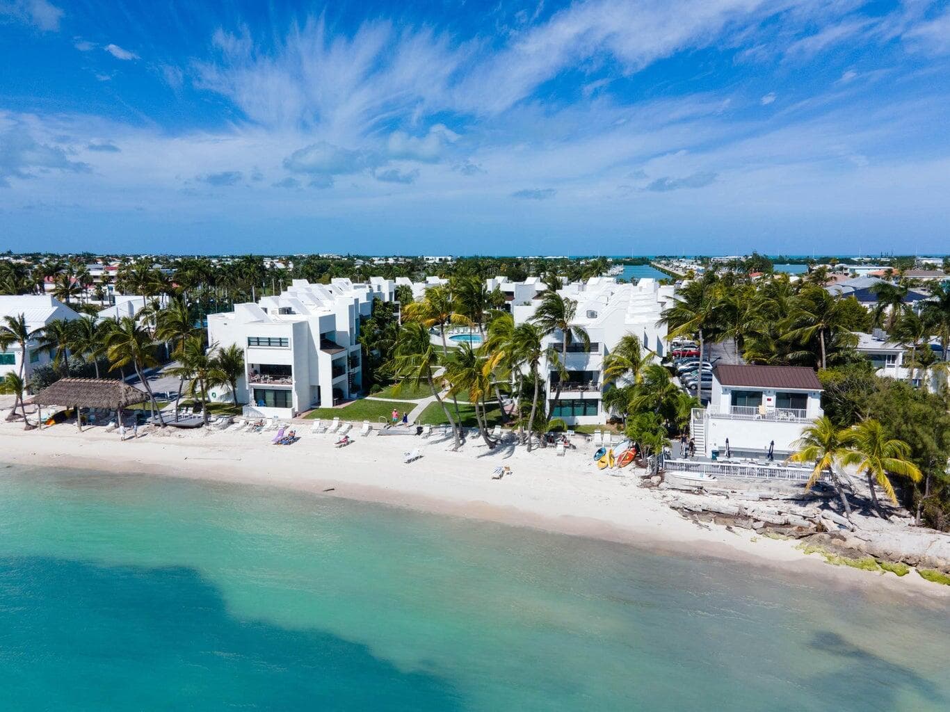 601 W Ocean Drive 410 photo 4